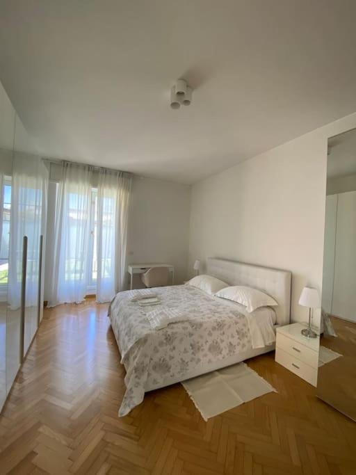 Bilocale ultimo piano con doppio terrazzo