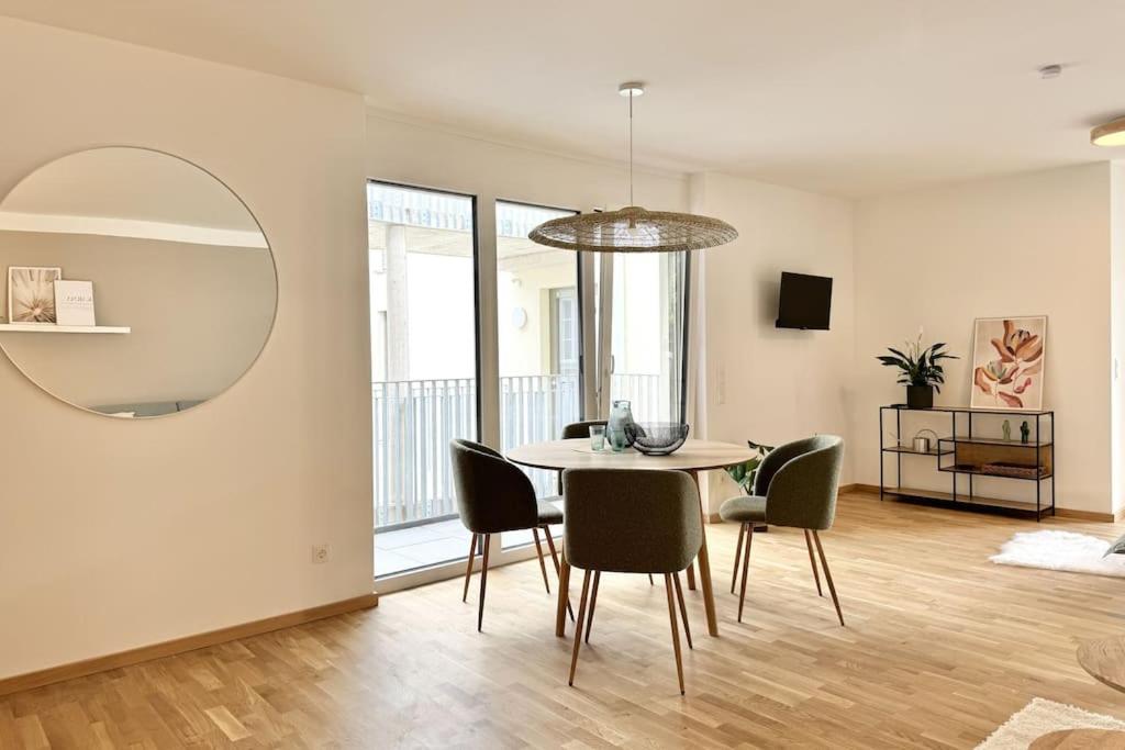Zentrales, klimatisiertes Apartment Nähe Spital & FH