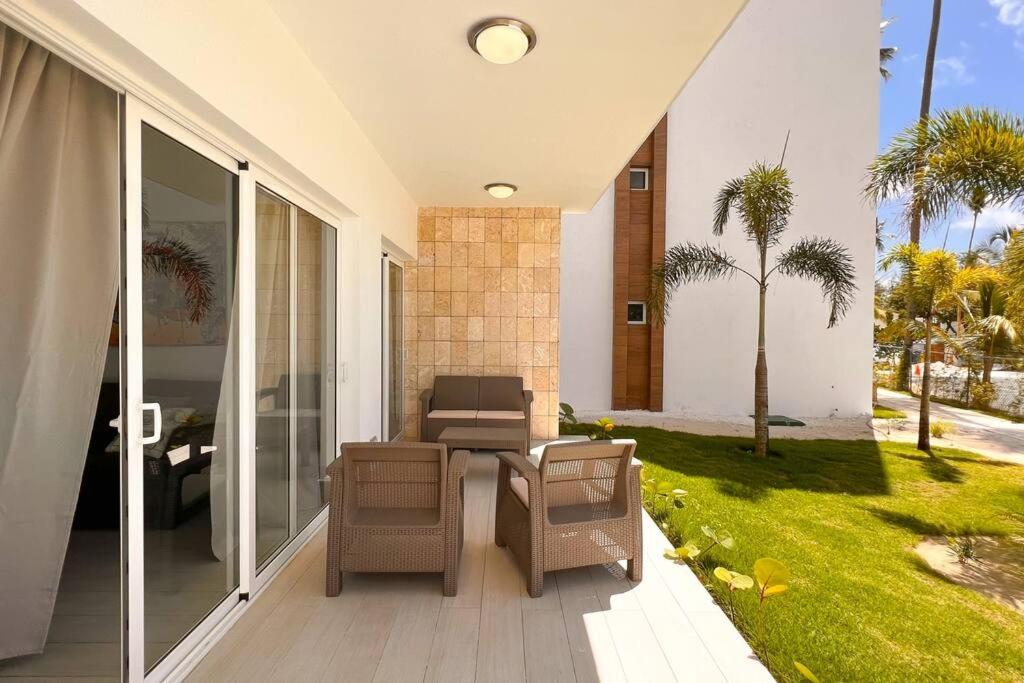 Navio C-103 Brand New Beach Apt view 5