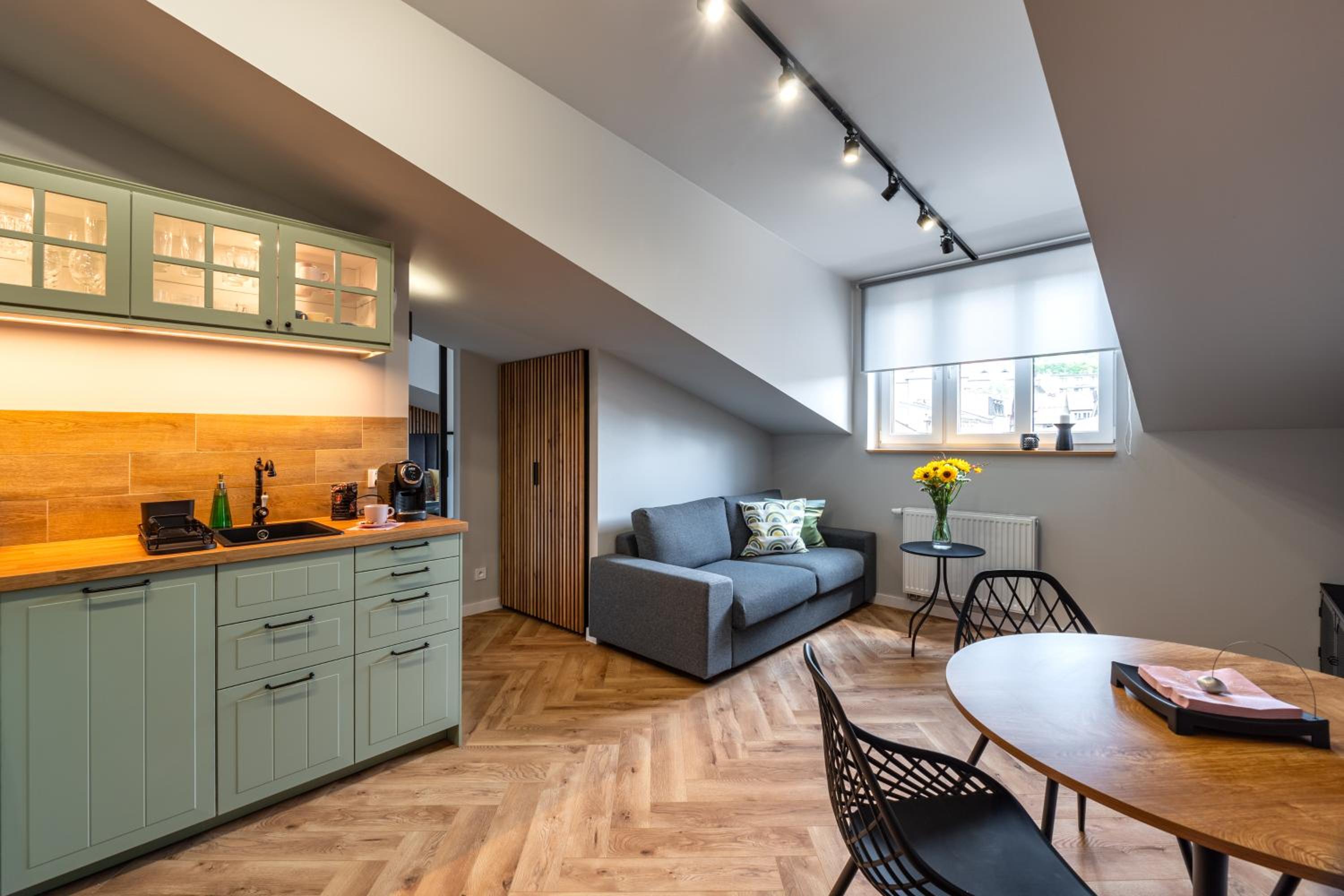 Sunflower Apartment Kalwaryjska Street