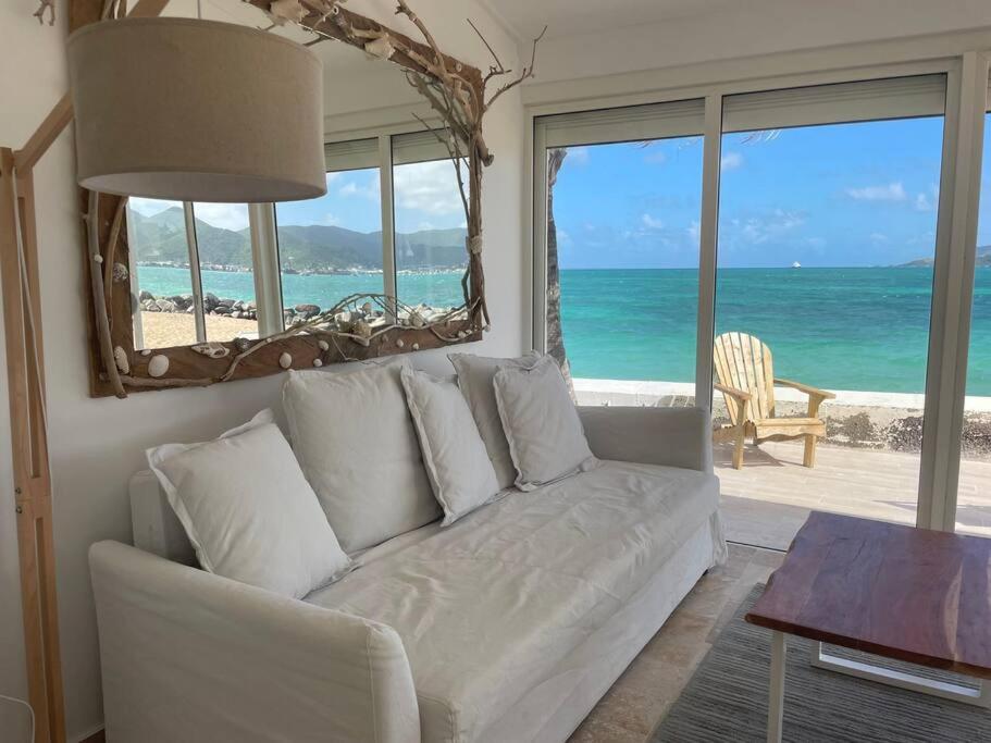 Paradise Beach Impressive 2 bedrooms seafront view 3