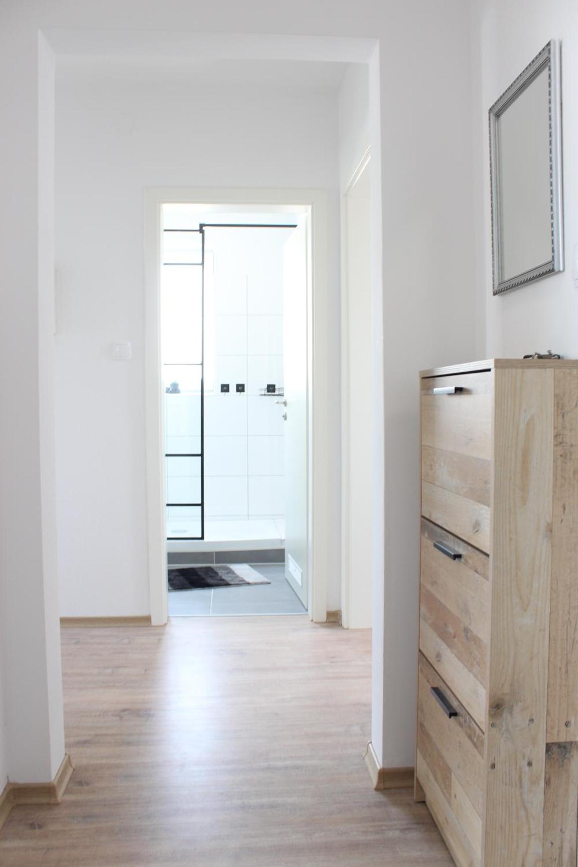 1 Privatzimmer in Dreizimmer Wohnung Lemgo Innenstadt Ferien Unterkunft