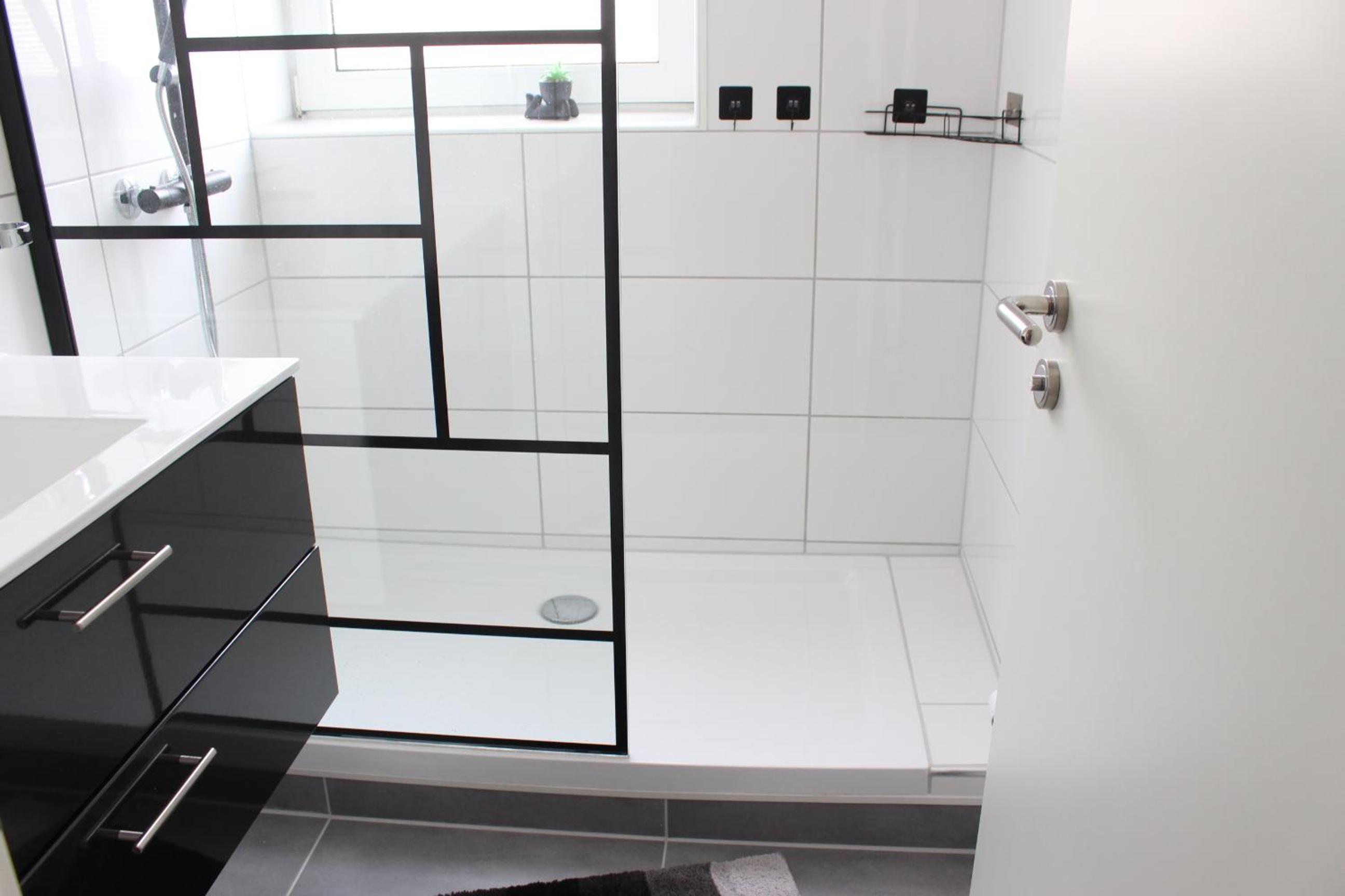 1 Privatzimmer in Dreizimmer Wohnung Lemgo Innenstadt Ferien Unterkunft