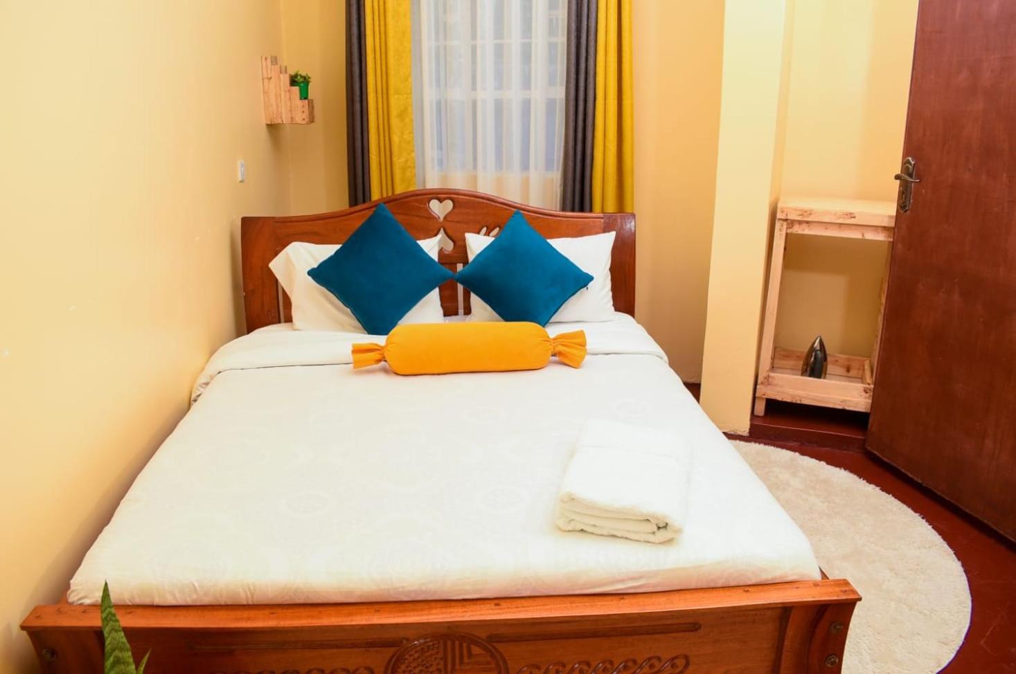 Shalom Apartments Moi Southlake