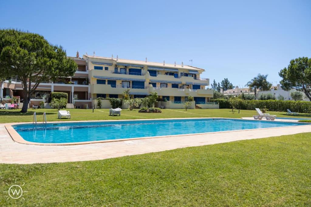 Apartamento T2 Vilamoura view 4
