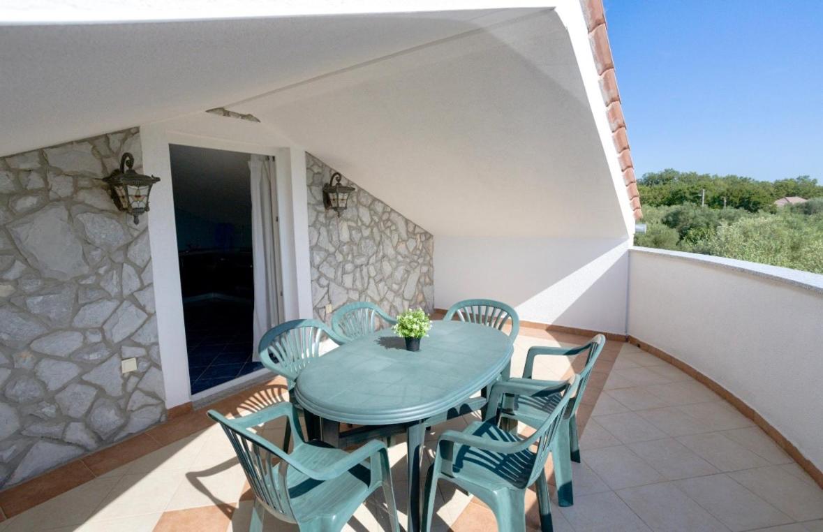 Apartmani Adriana