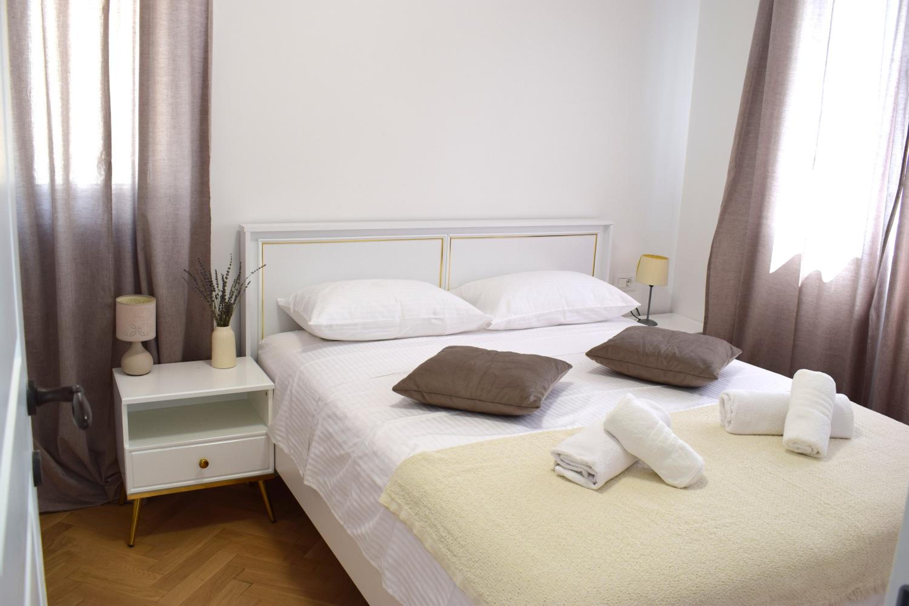 Podstrana Vacations - Adriatic Split beach apartment with sea view and garden - Property Image 27