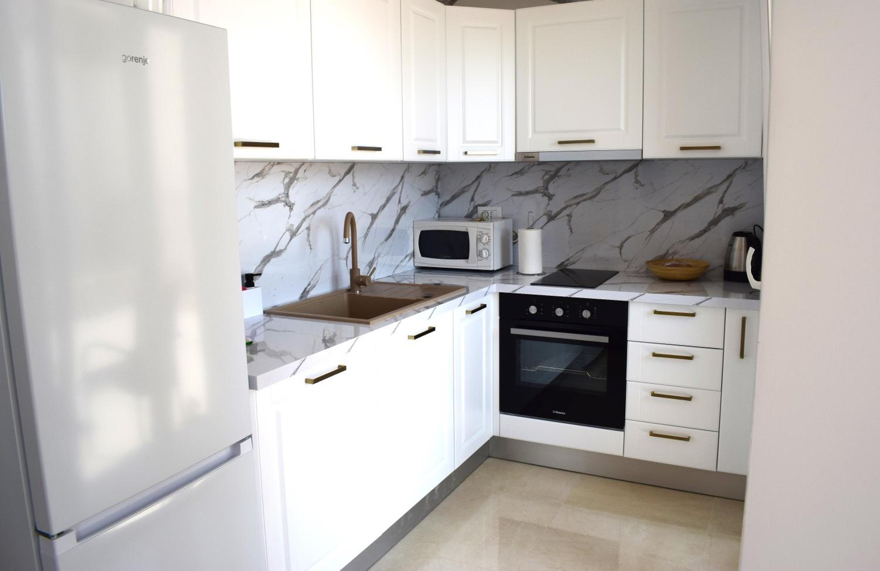 Podstrana Vacations - Adriatic Split beach apartment with sea view and garden - Property Image 3