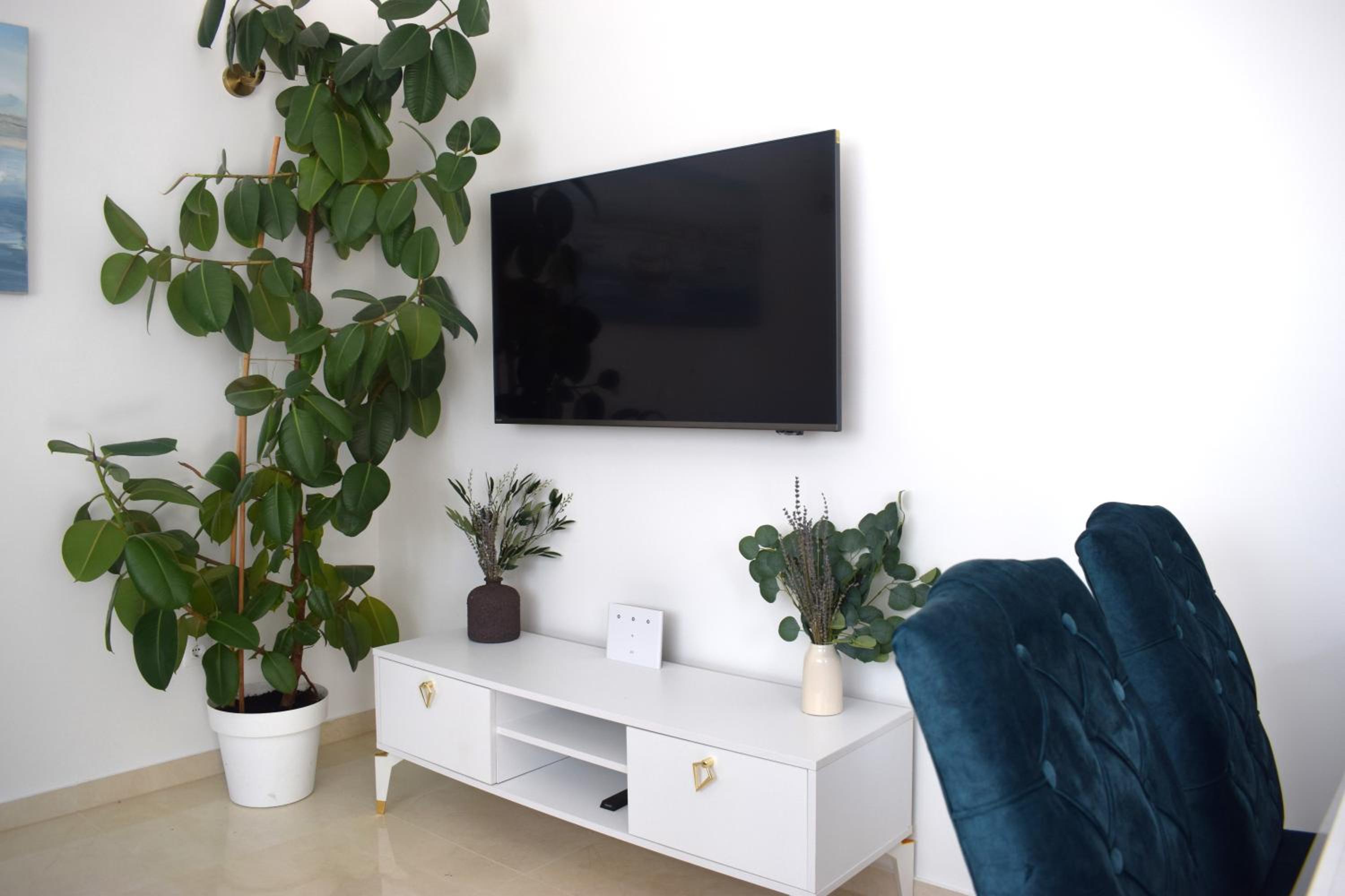 Podstrana Vacations - Adriatic Split beach apartment with sea view and garden - Property Image 37