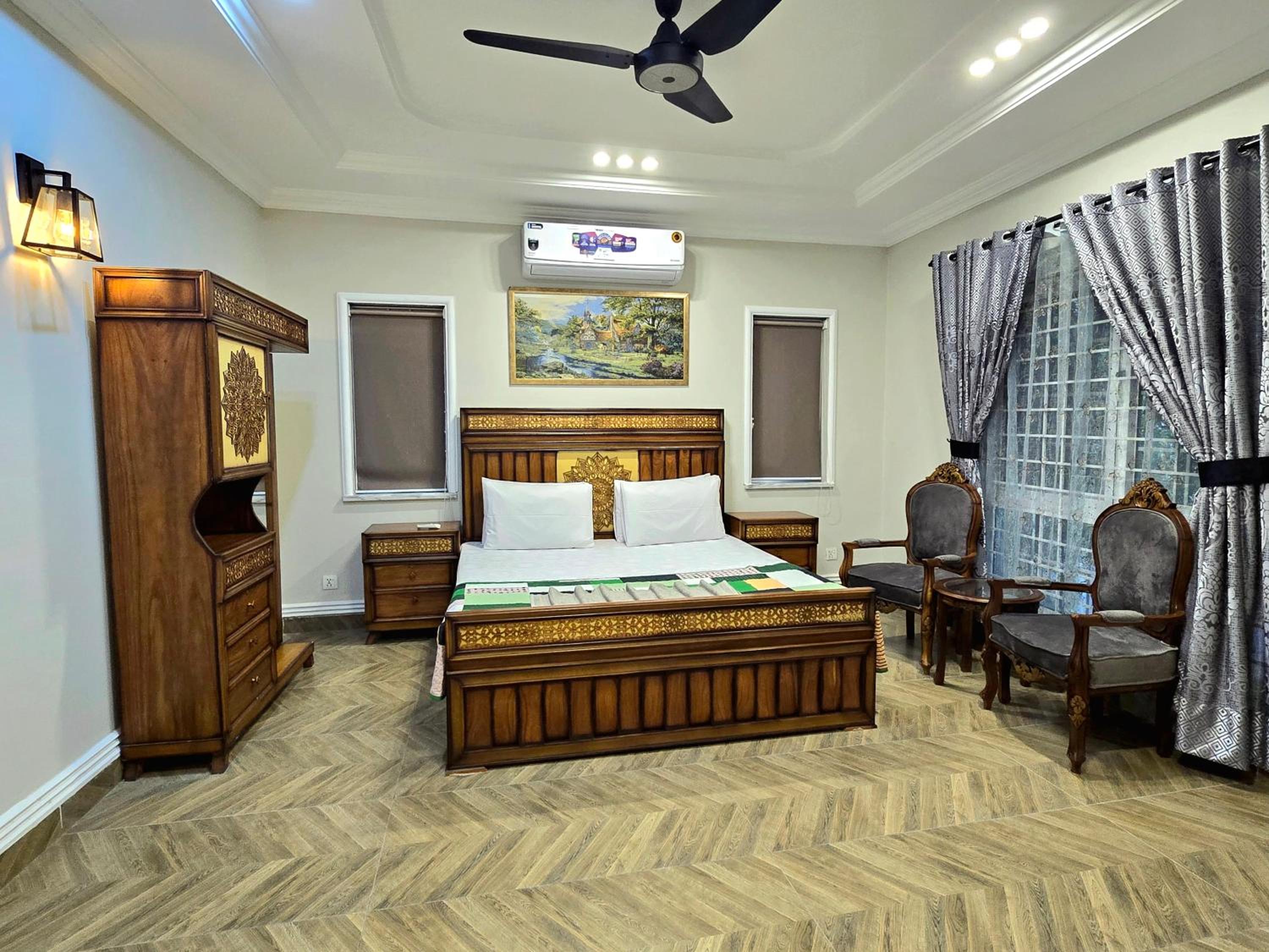 Stylish Independent 3-Bedroom House in Bahria Town