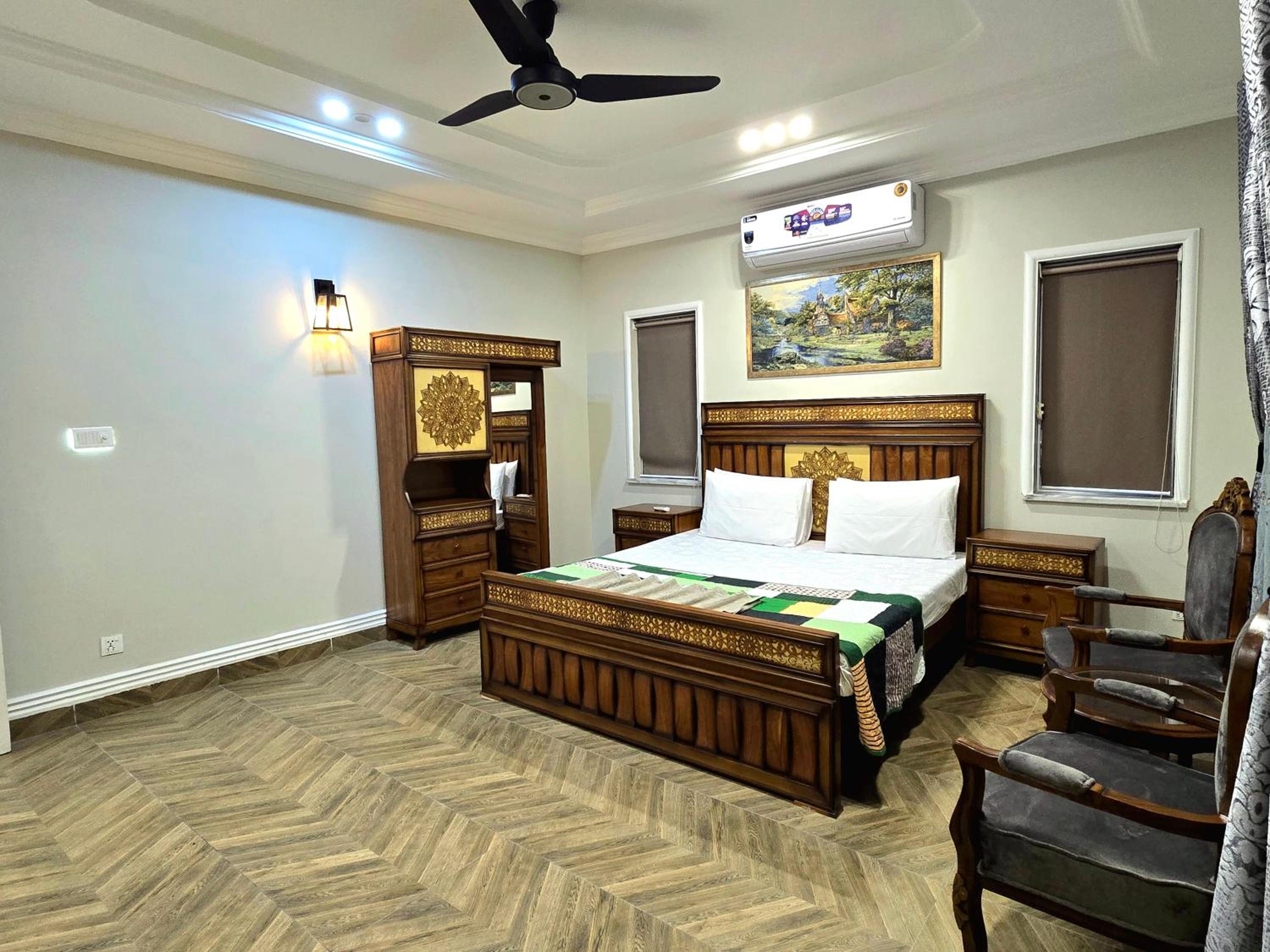 Stylish Independent 3-Bedroom House in Bahria Town