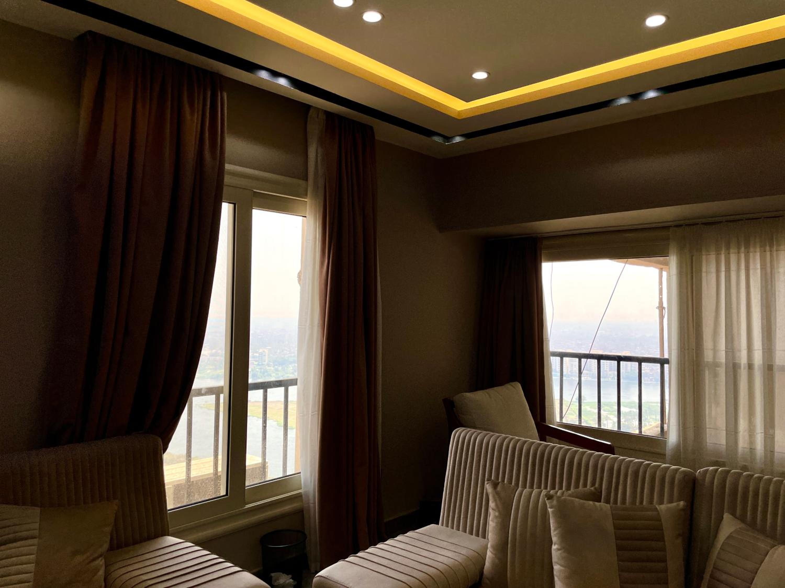 NileFront 2BR StarTowers Maadi