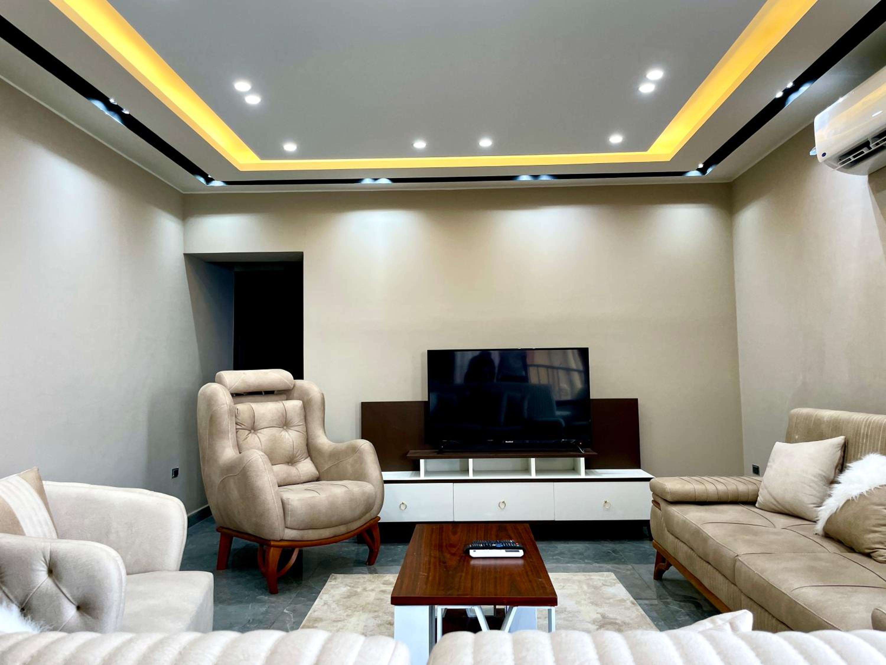 NileFront 2BR StarTowers Maadi