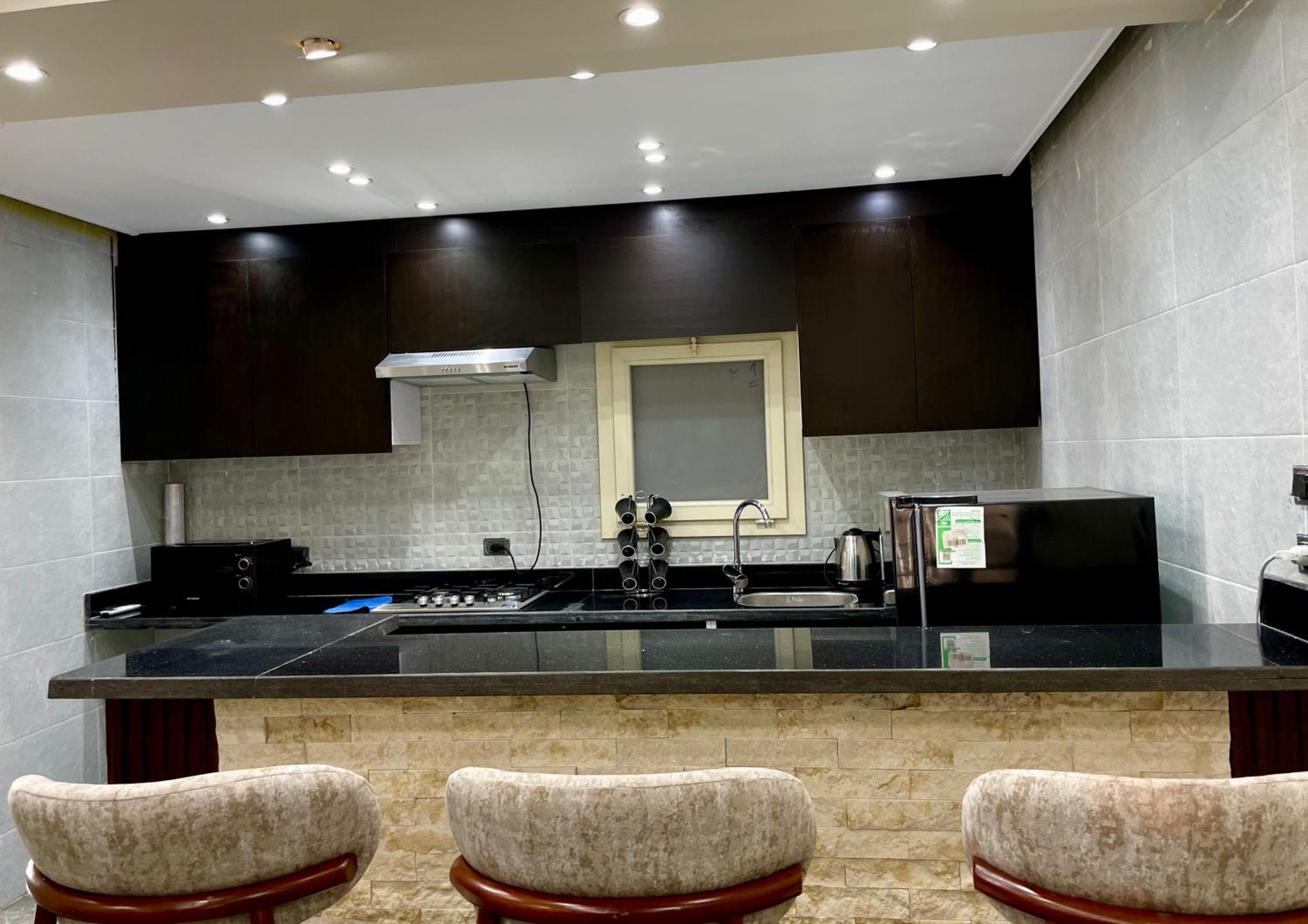 NileFront 2BR StarTowers Maadi