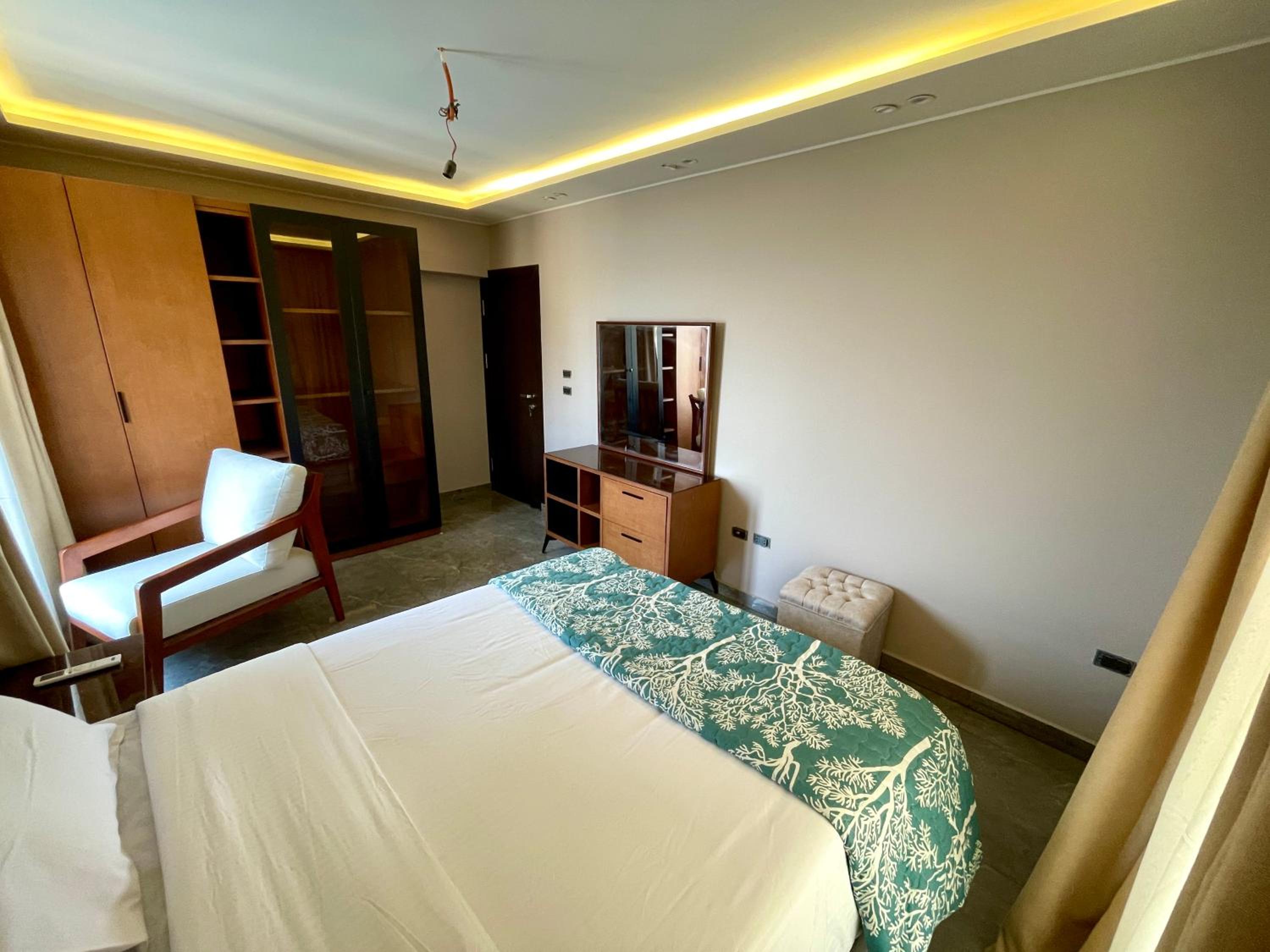 NileFront 2BR StarTowers Maadi