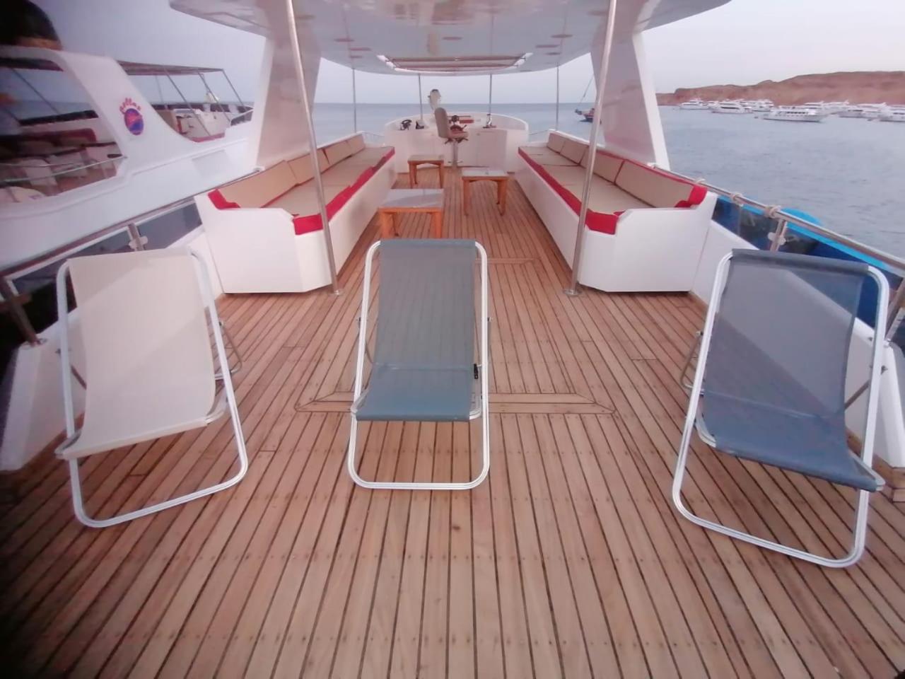 Deluxe yacht samara