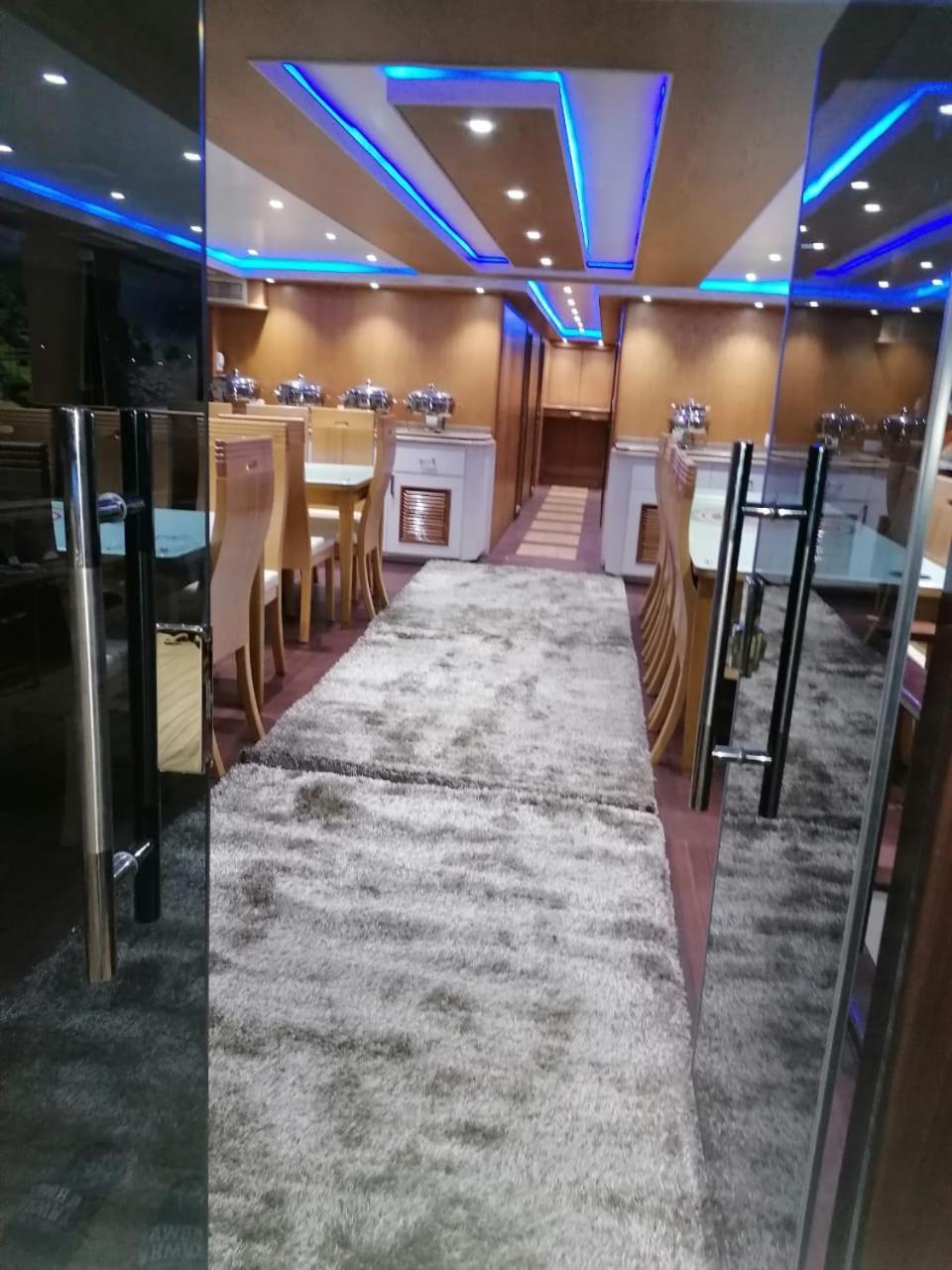 Deluxe yacht samara