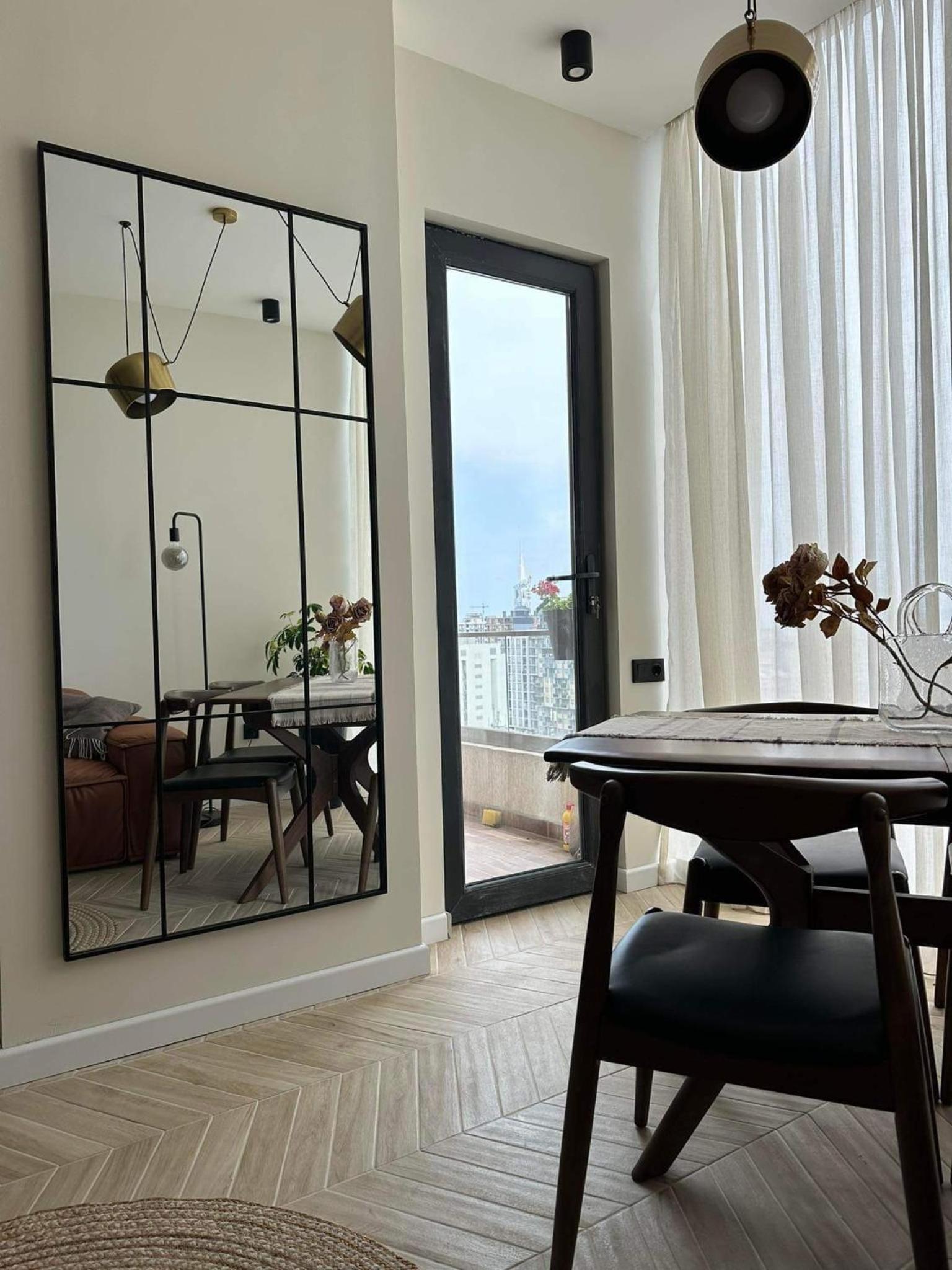 Cosy Apartment in heart of Batumi view 3