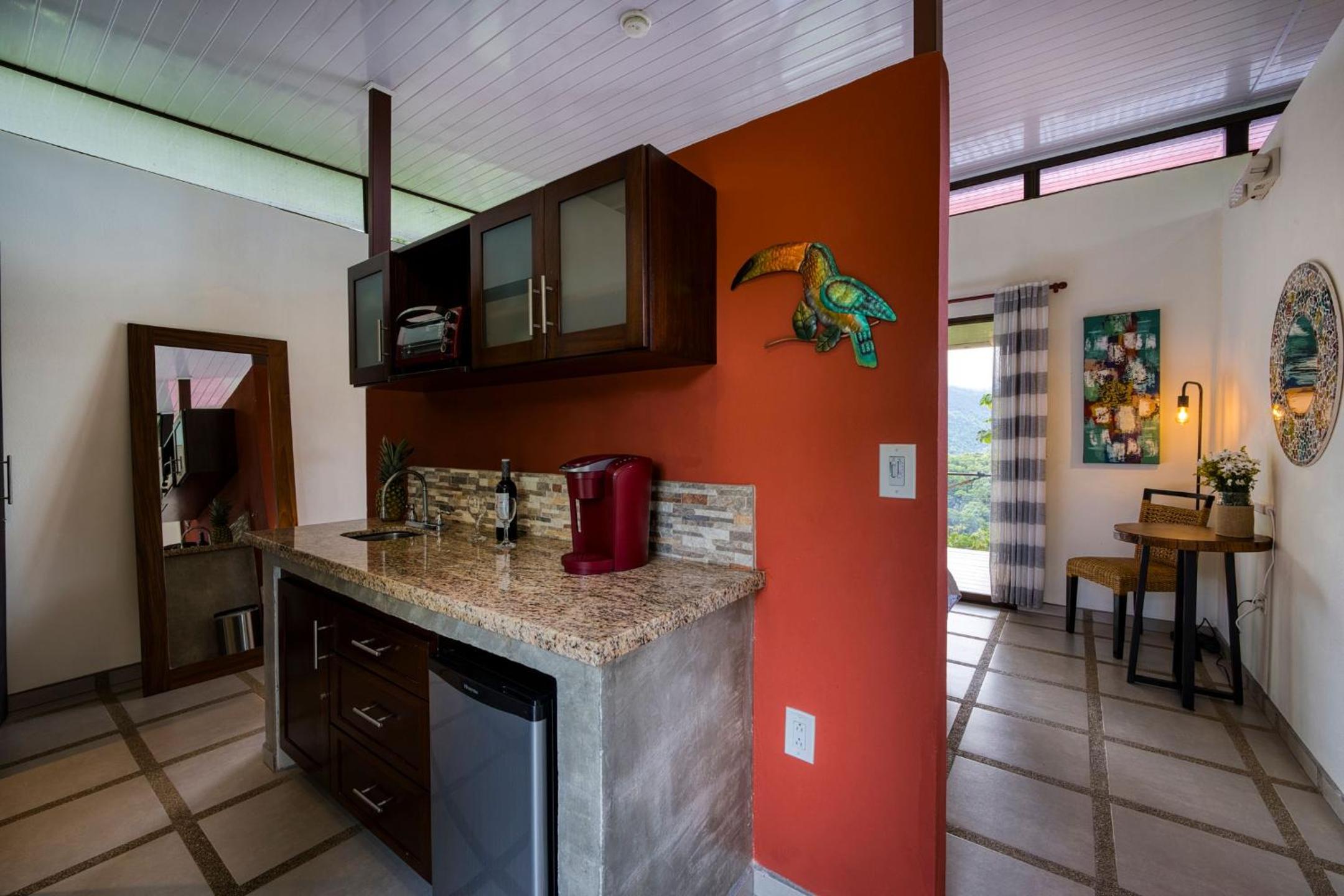 Nature's Edge Boutique Hotel