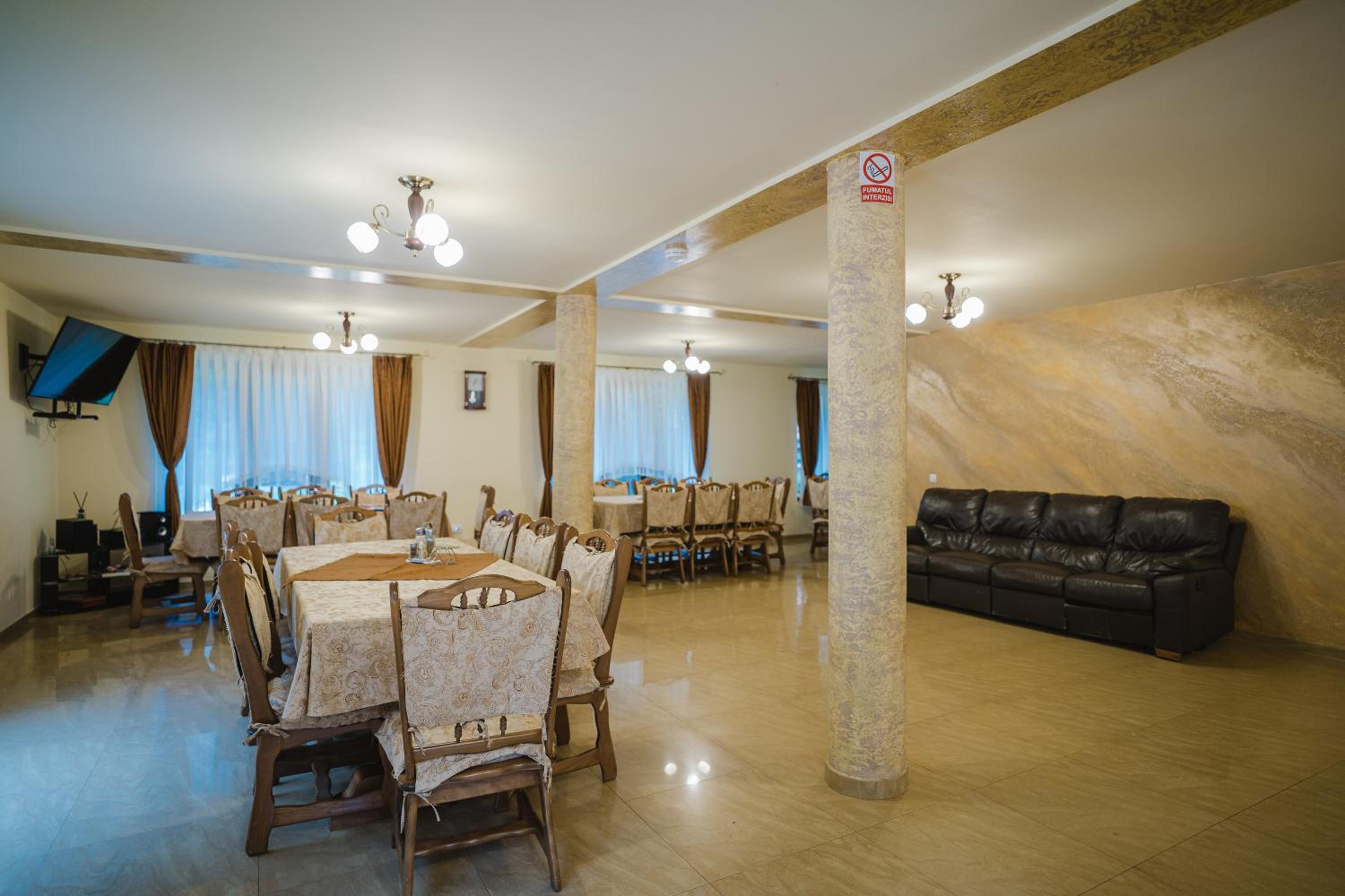 Vila Popasul Dacilor