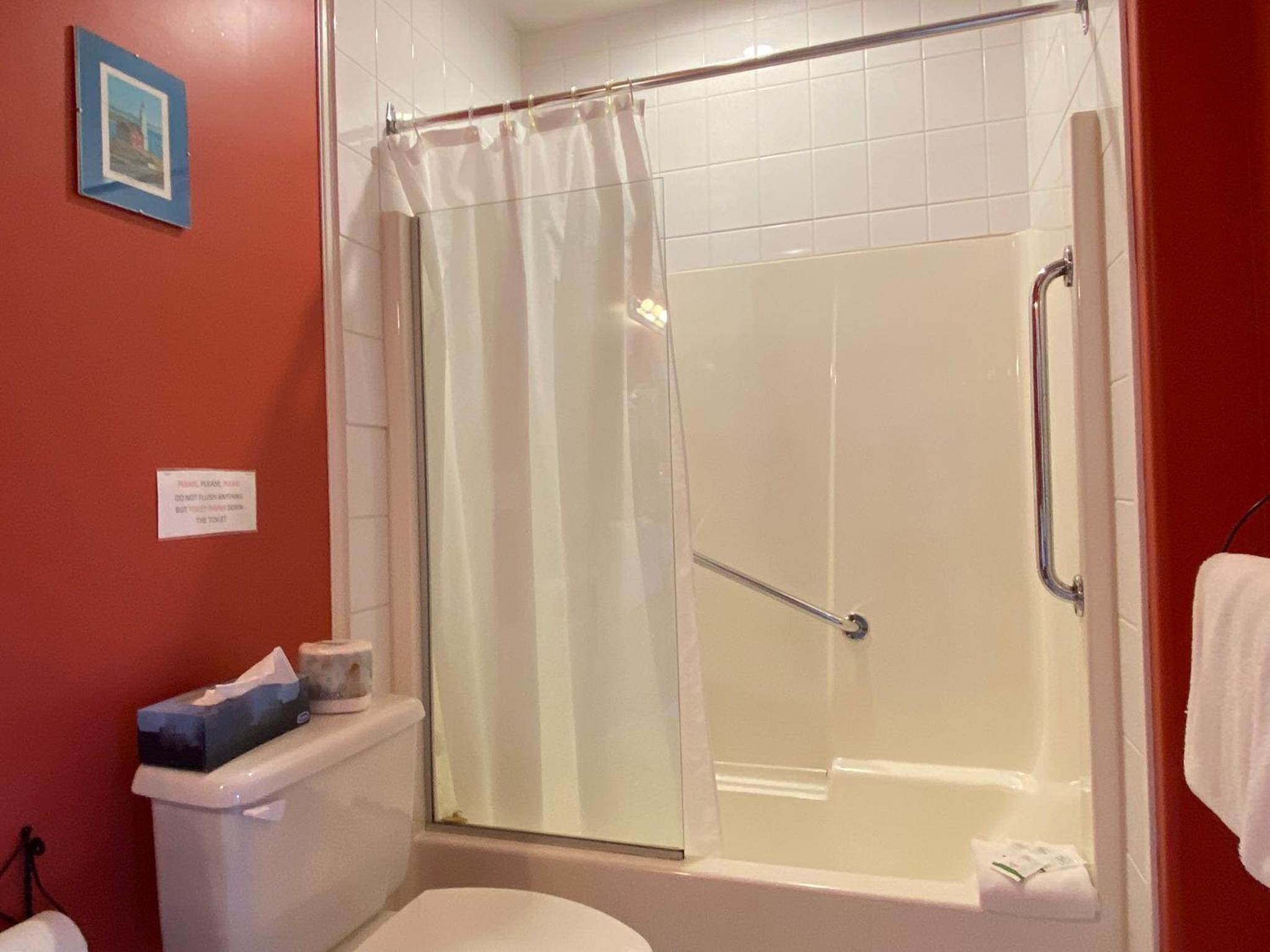 Tofino Vacations - The Inn at Tough City - Property Image 61