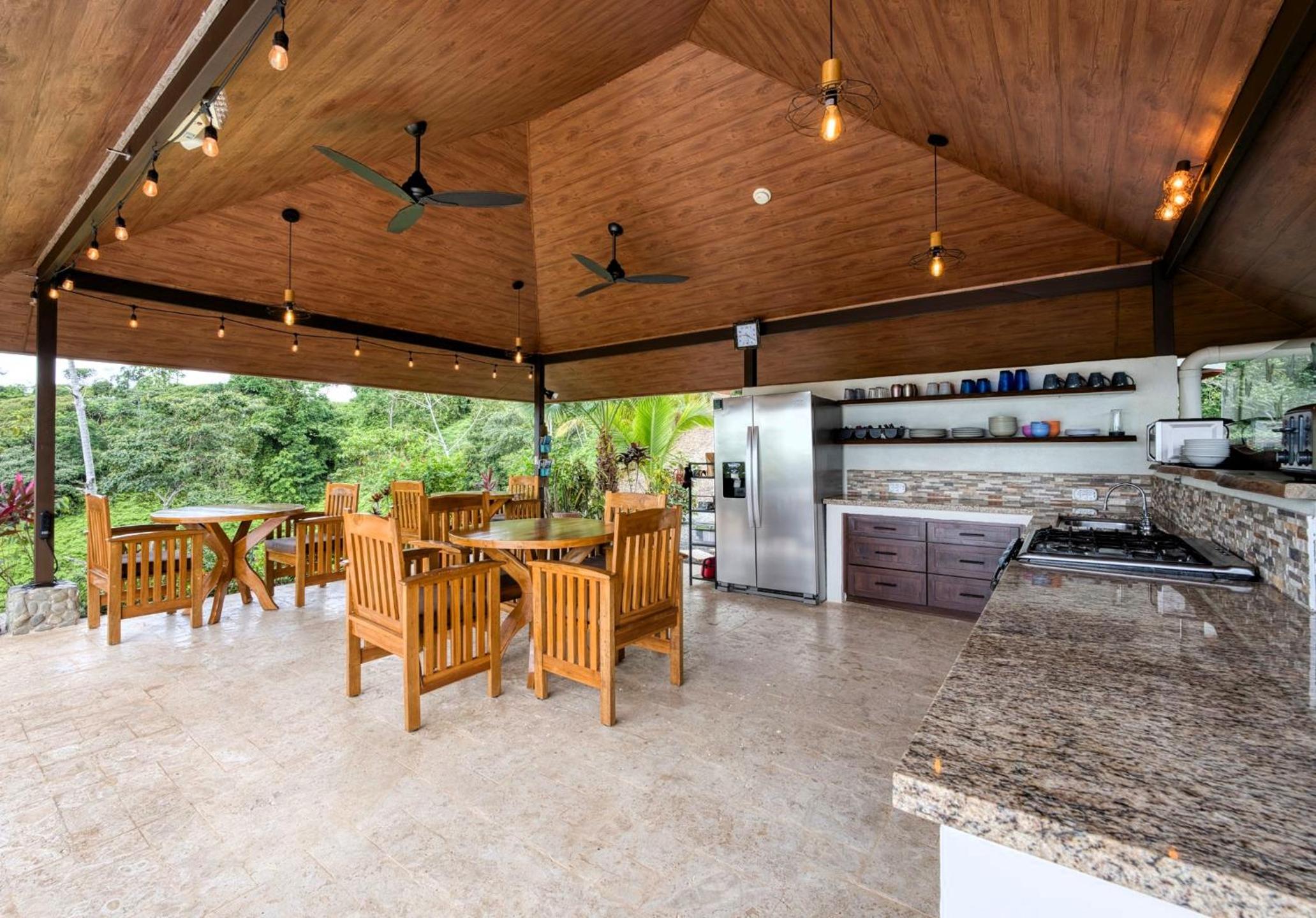 Nature's Edge Boutique Hotel