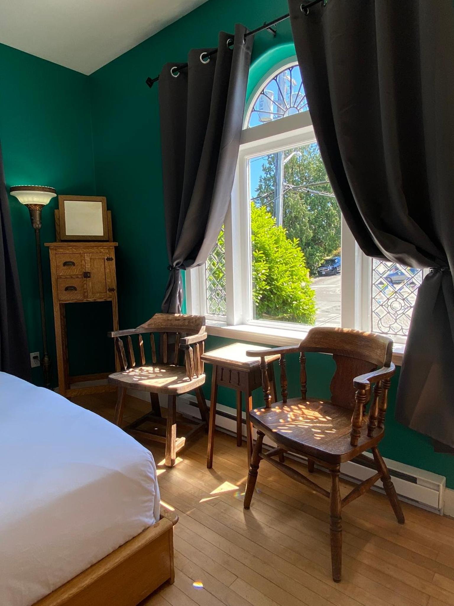 Tofino Vacations - The Inn at Tough City - Property Image 55