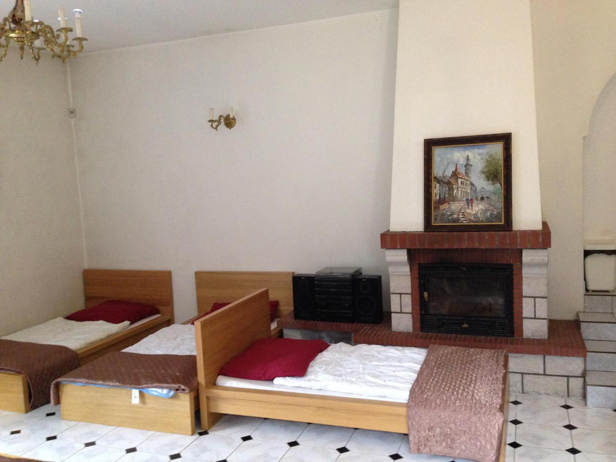 Green Country Hostel