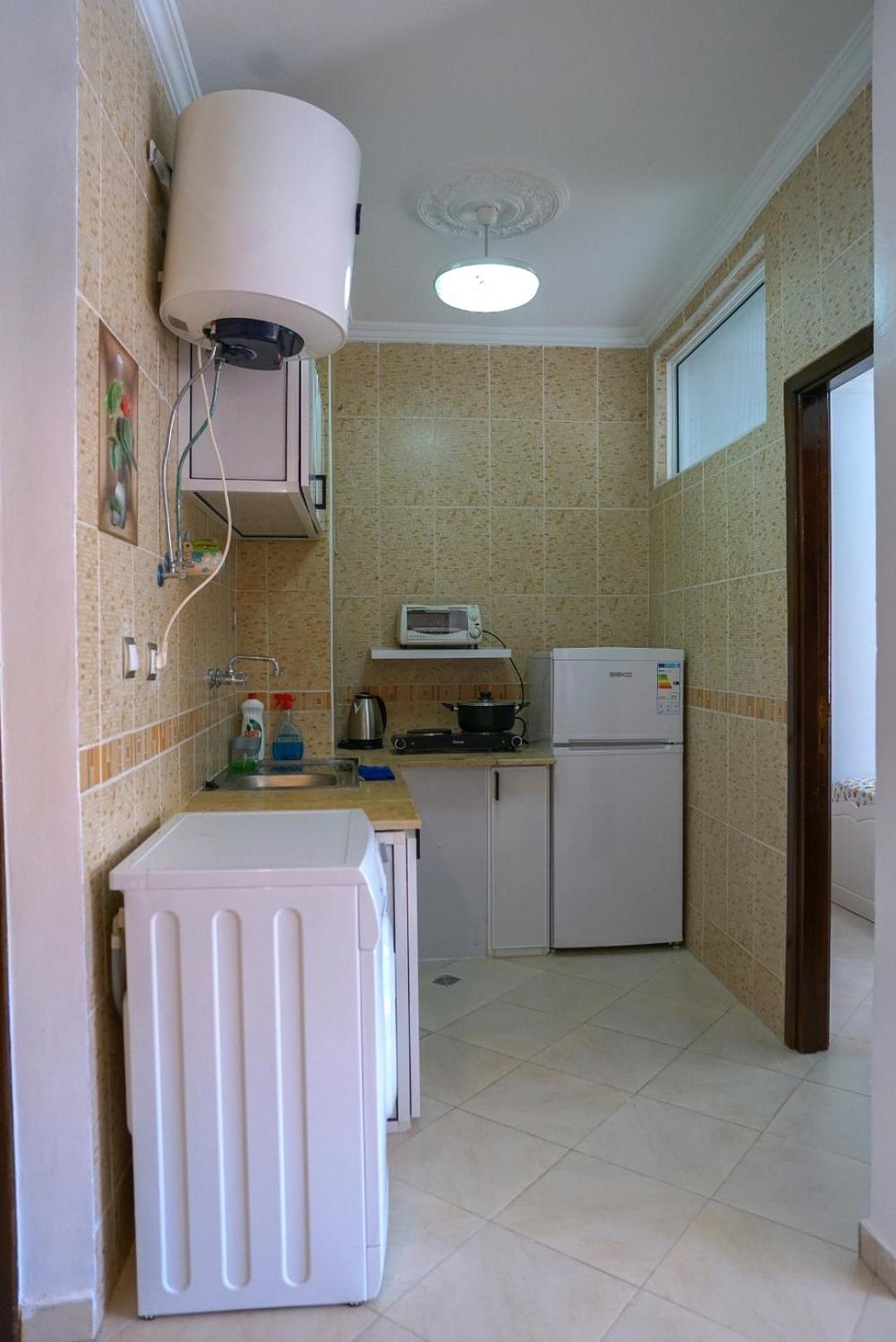 Photo 10