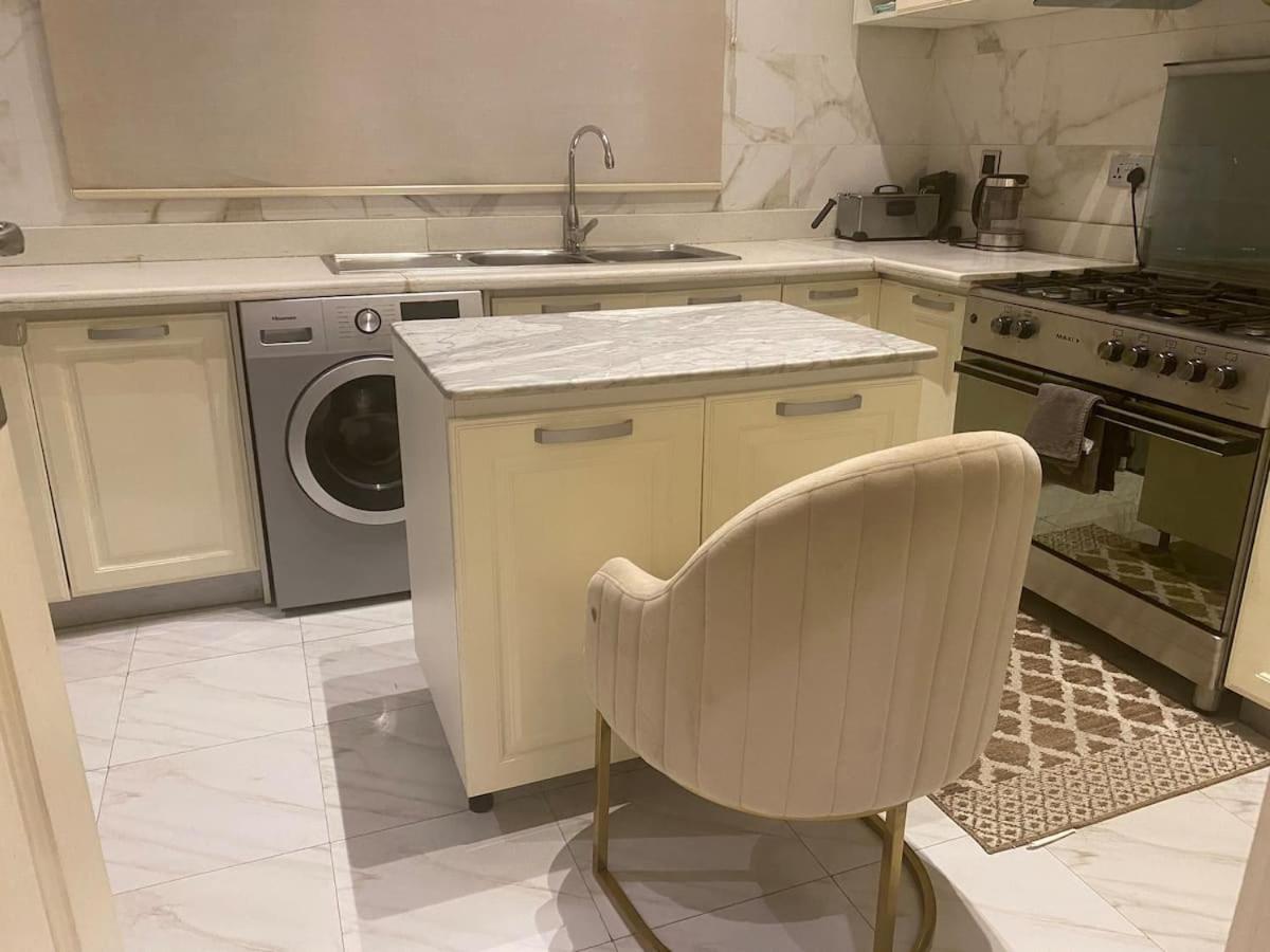 Elixir 3 Bedroom Haven in Ikoyi view 5