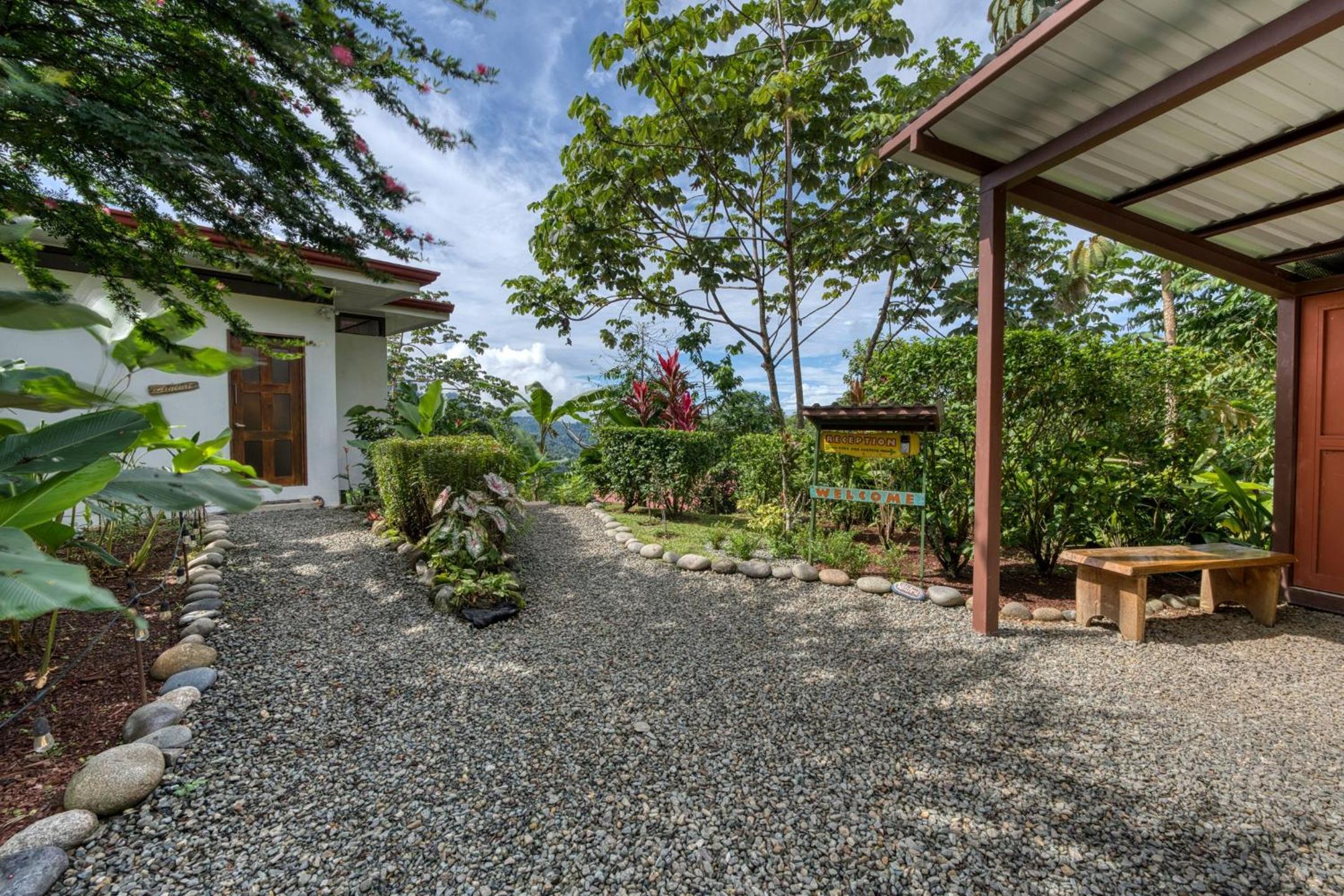 Nature's Edge Boutique Hotel