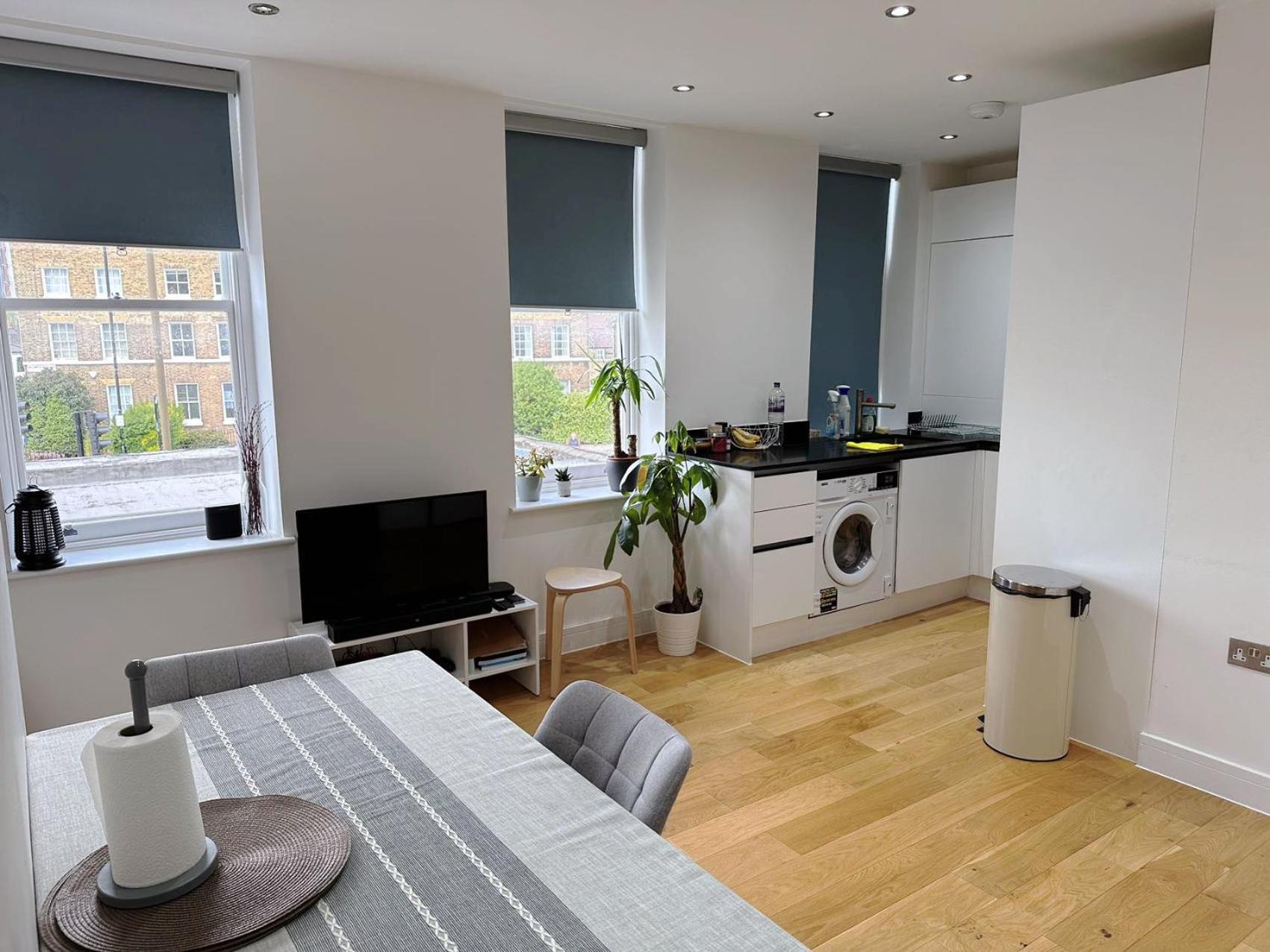 3 Bed 2 Bath Apartment Near Greenwich Park 6 guests maximum