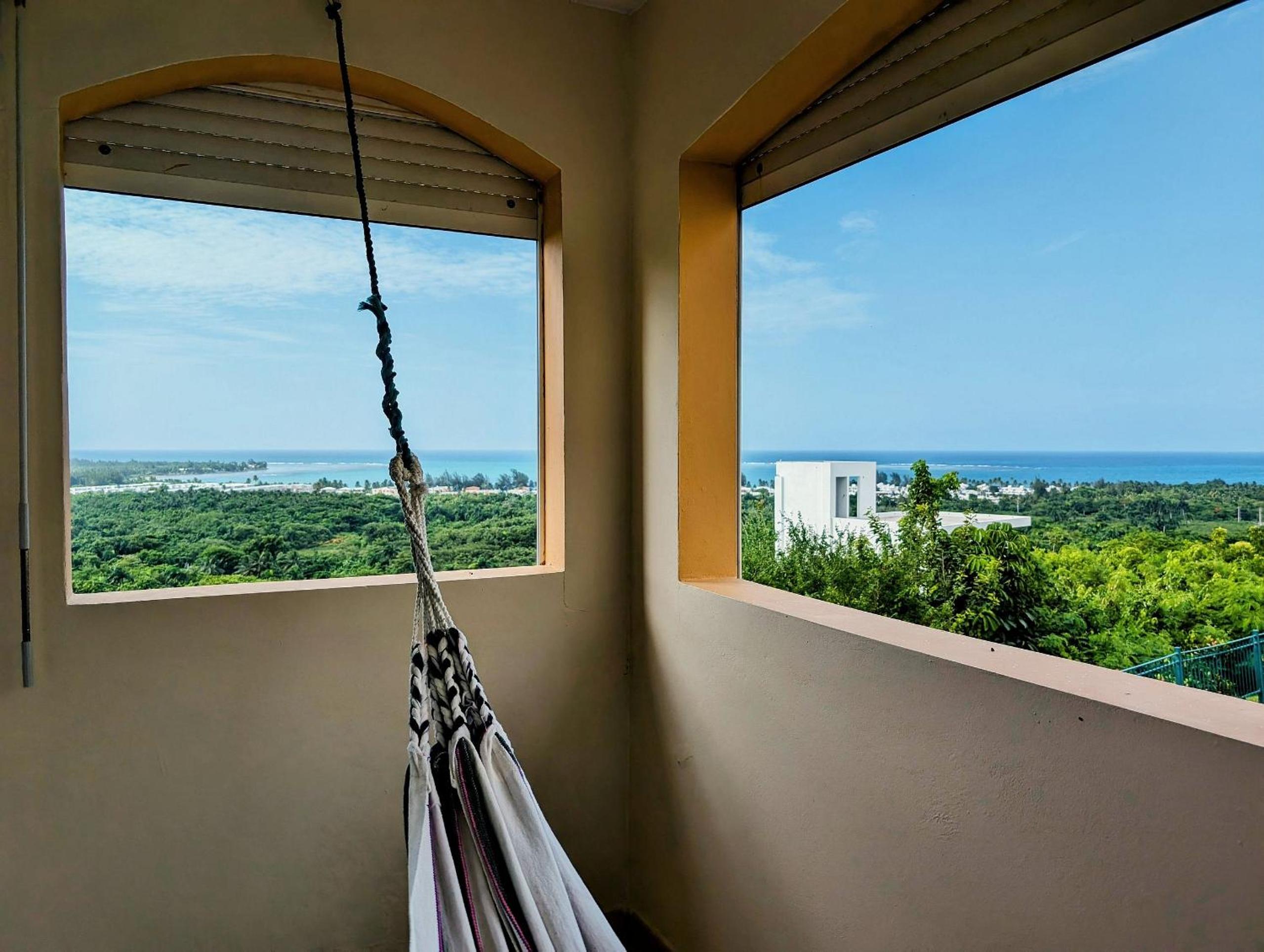 Stunning Ocean View Rooftop Villa view 3