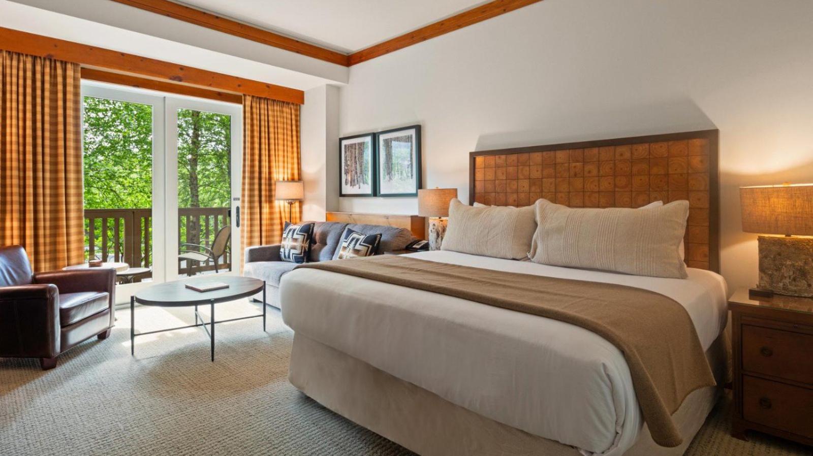 1204 Lodge At Spruce Peak Ski In Ski In Ski Out King Studio By Stowe Mountain Rentals view 3