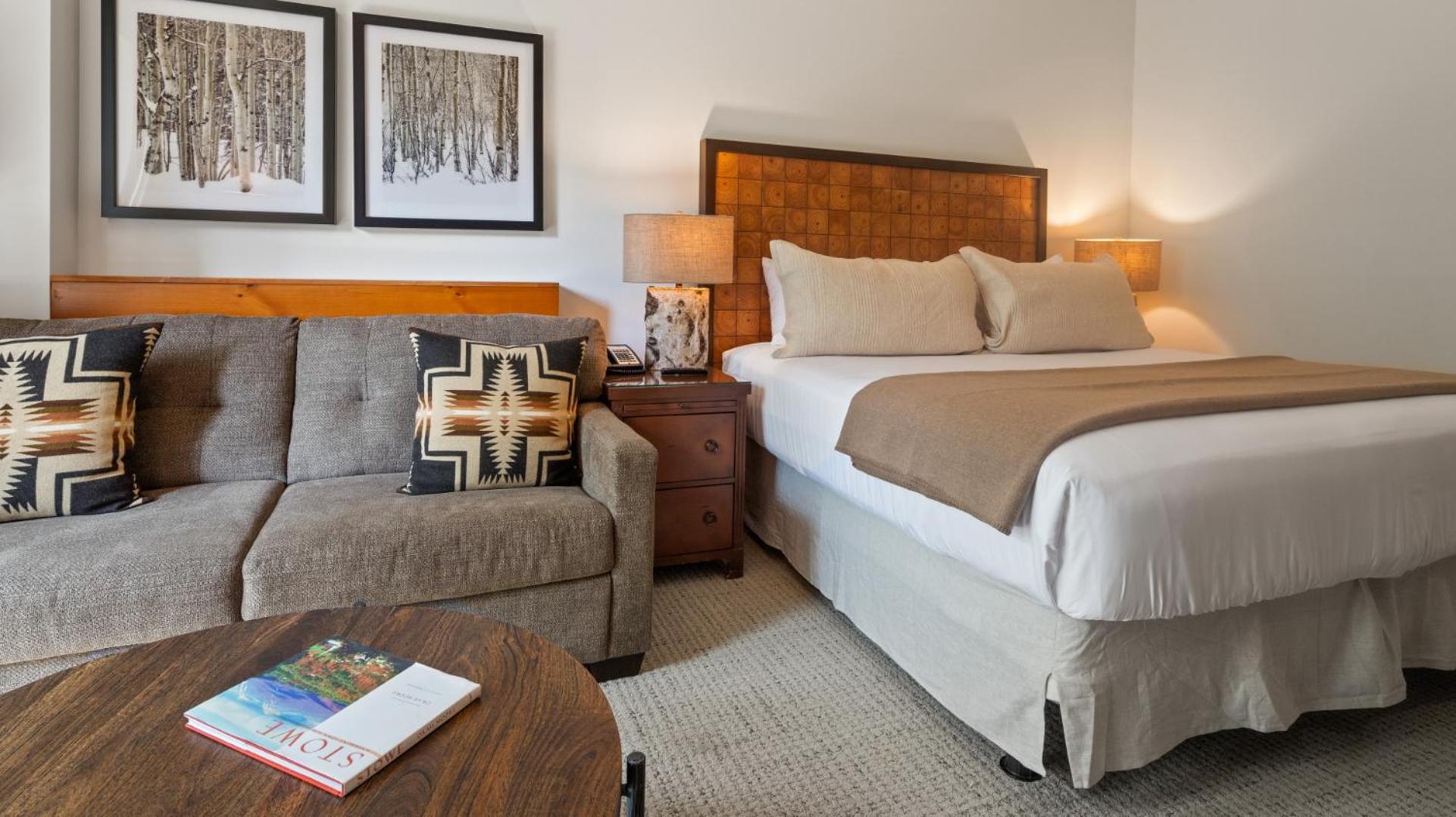 1204 Lodge At Spruce Peak Ski In Ski In Ski Out King Studio By Stowe Mountain Rentals view 5