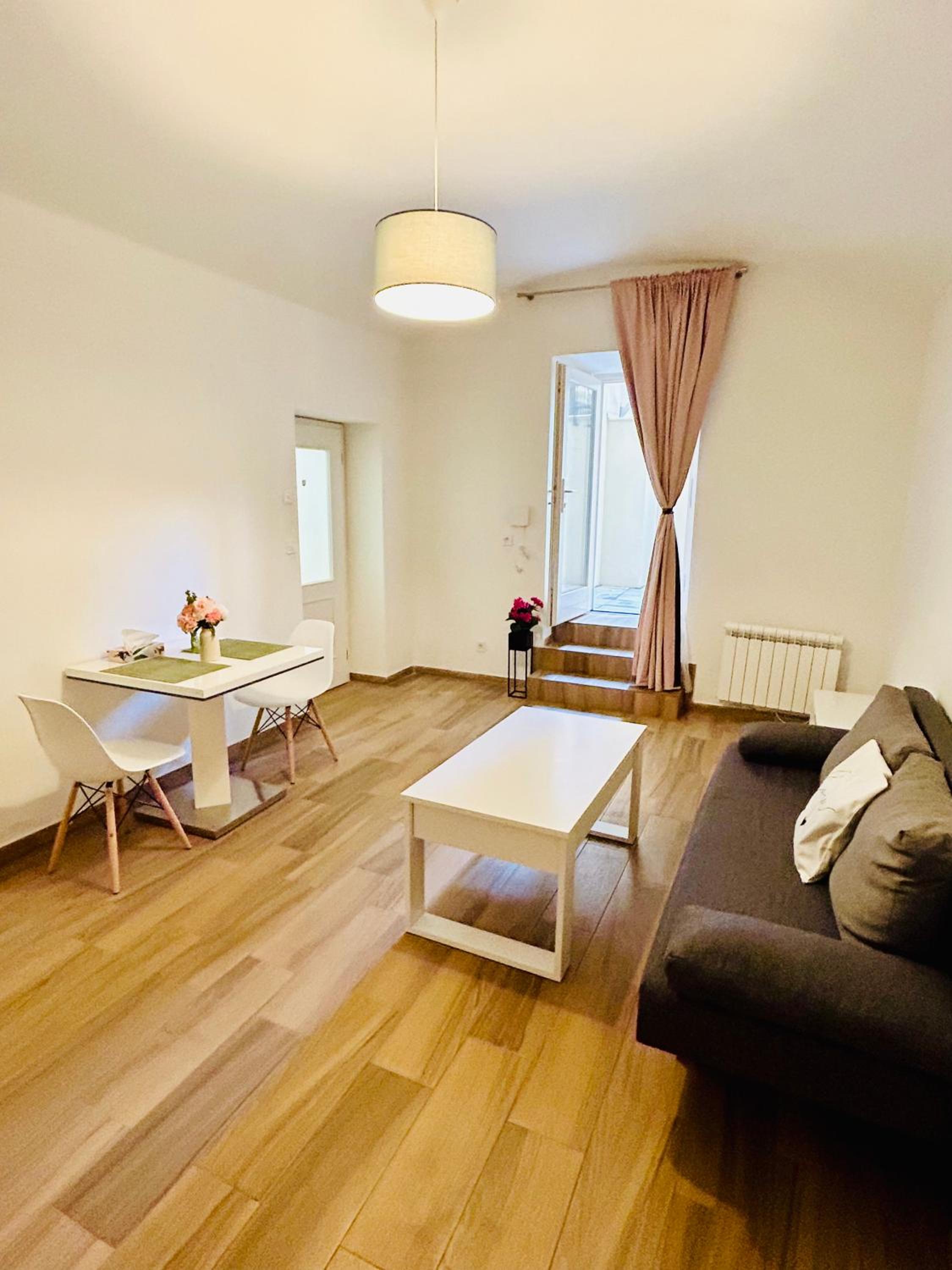 NEW DESIGN & STYLE Apartments 50m from Wenceslas Square