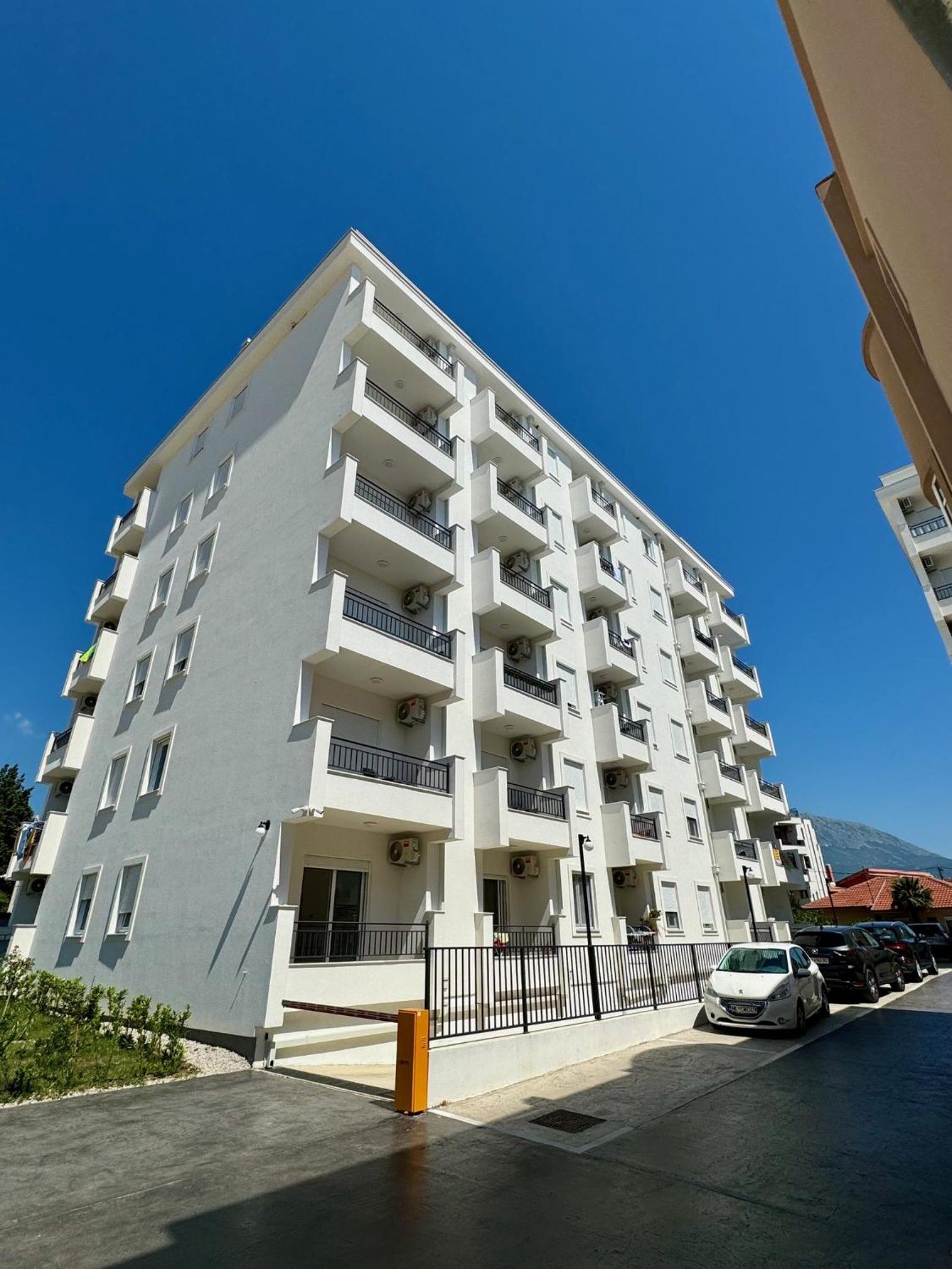 Deluxe Apartment with Balcony and Sea View view 4