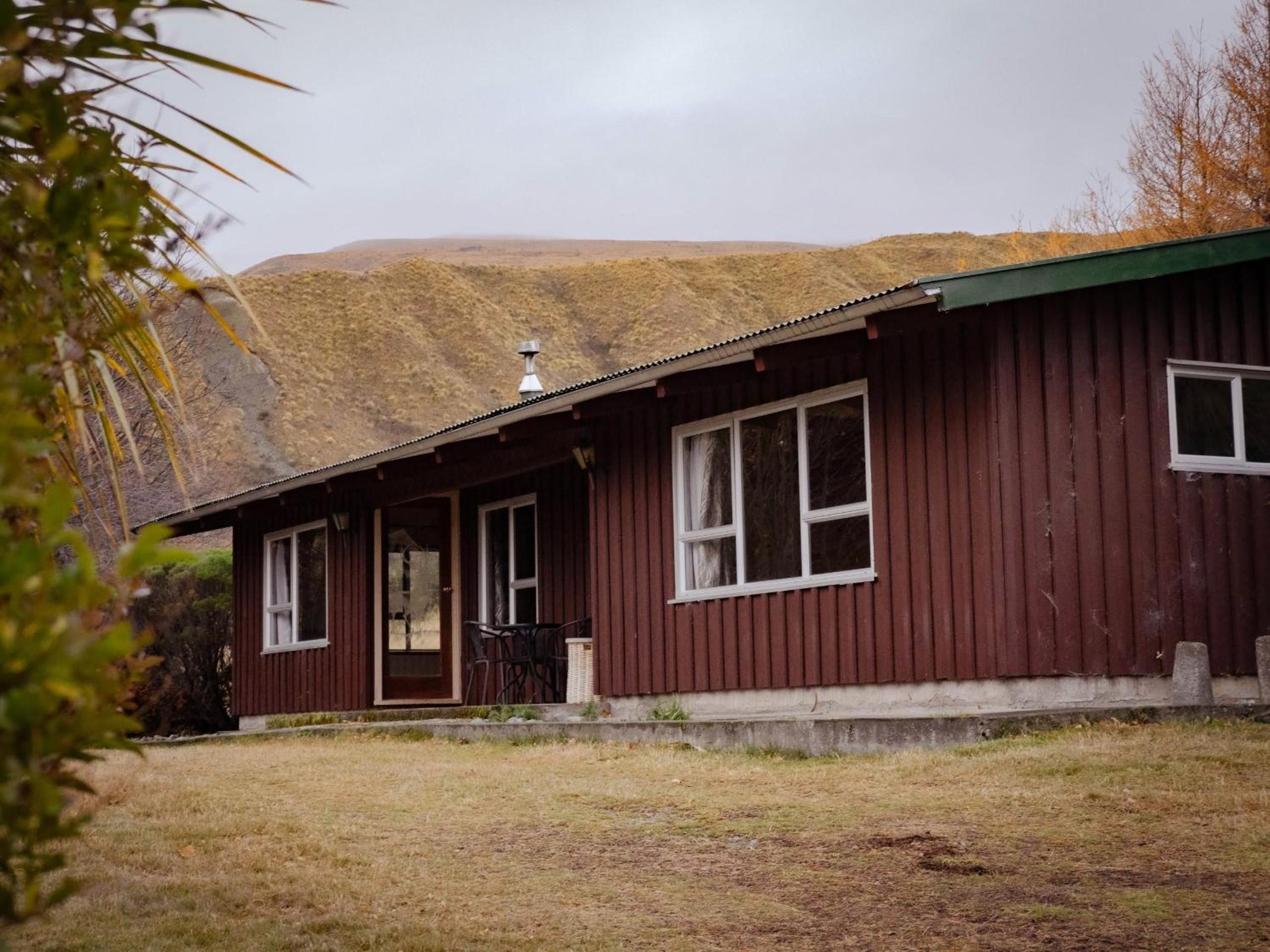 Mt Potts Lodge