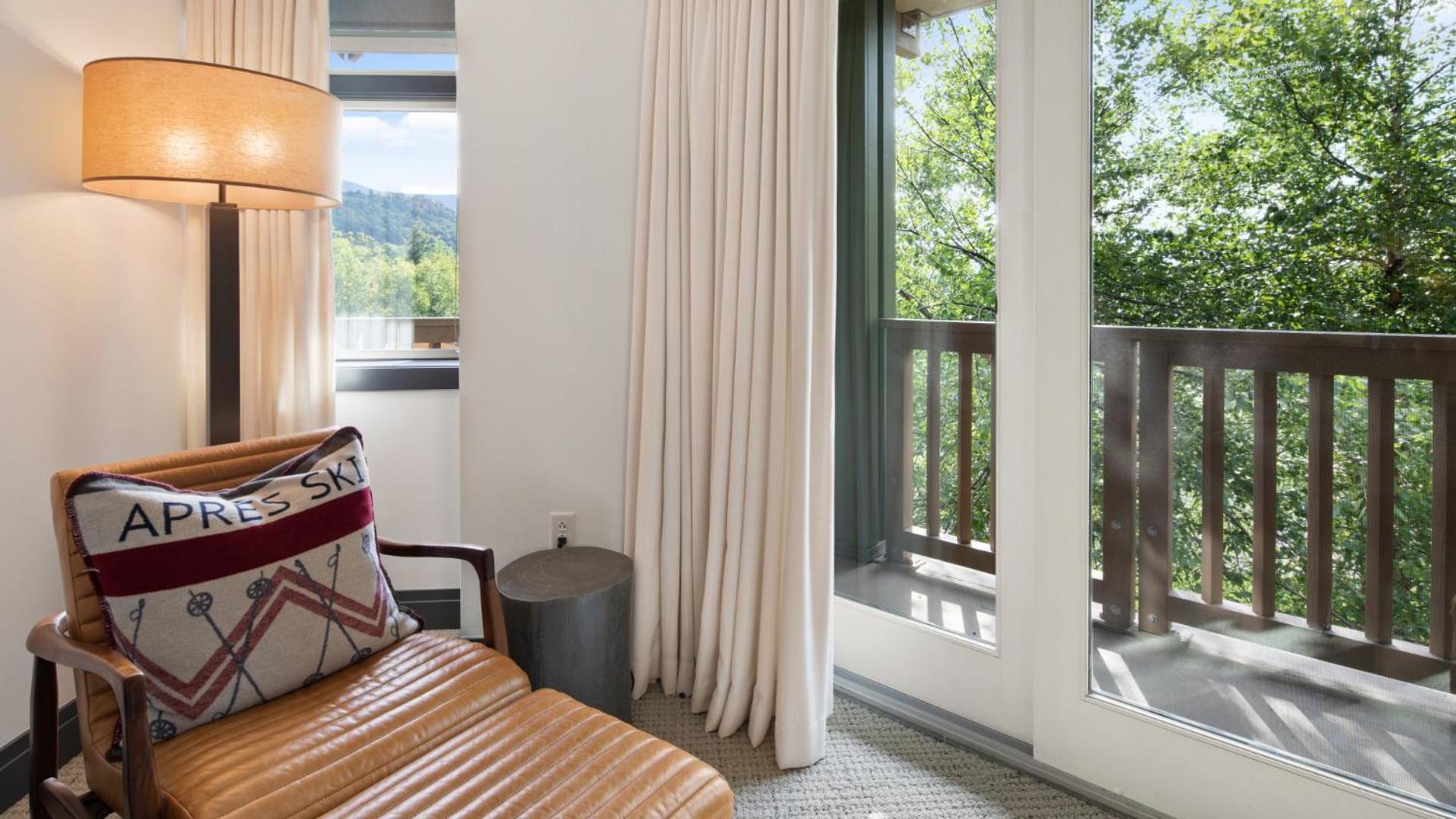 1302 Lodge At Spruce Peak Ski In Ski Out Two Bedroom By Stowe Mountain Rentals 3