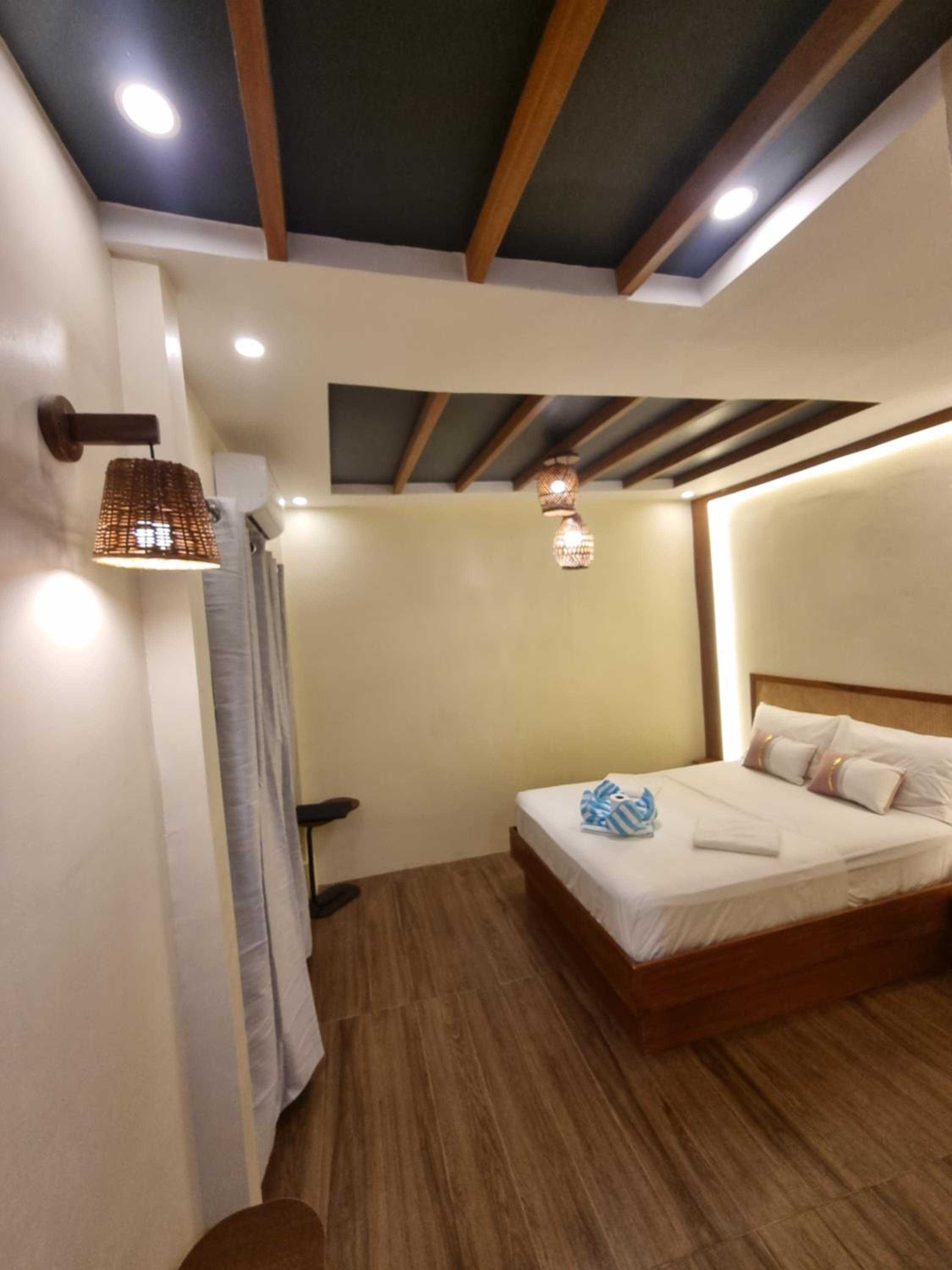 Violegre Homestay Siargao- GLAN 1