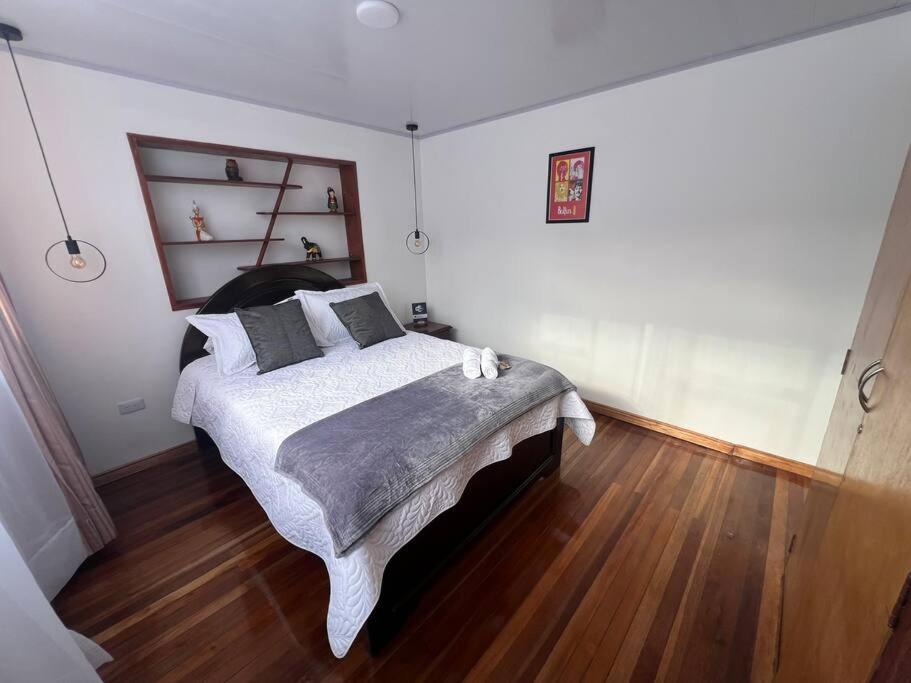 Casa Jardín - Alojamiento en el corazón de Bogotá