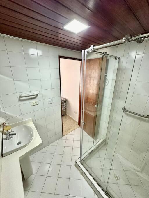 Apartamento cerca a la playa