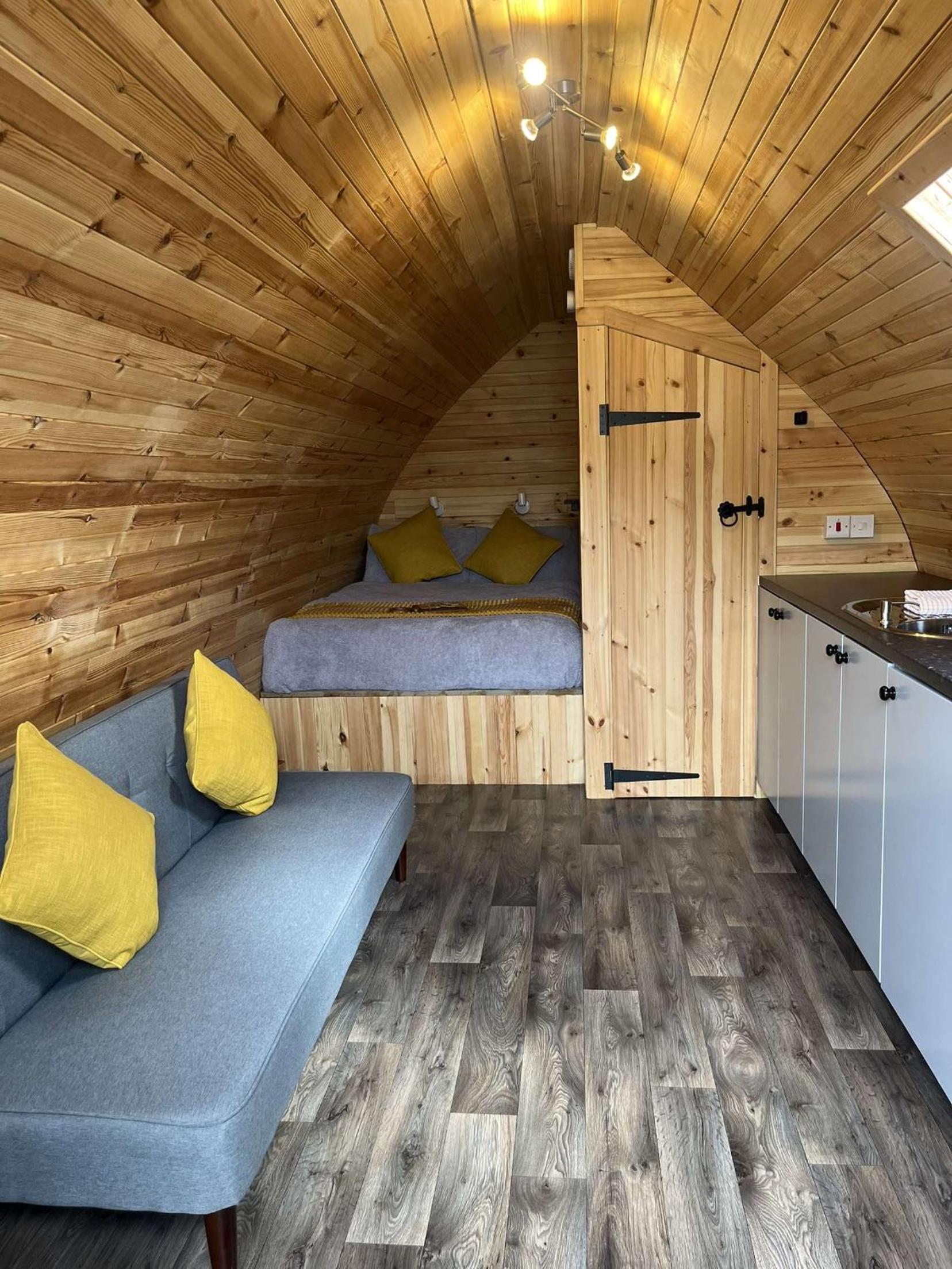 Penny gown farm pod