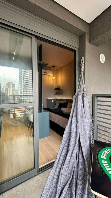 Studio Novíssimo Solteiro Metrô Brooklin HMB720
