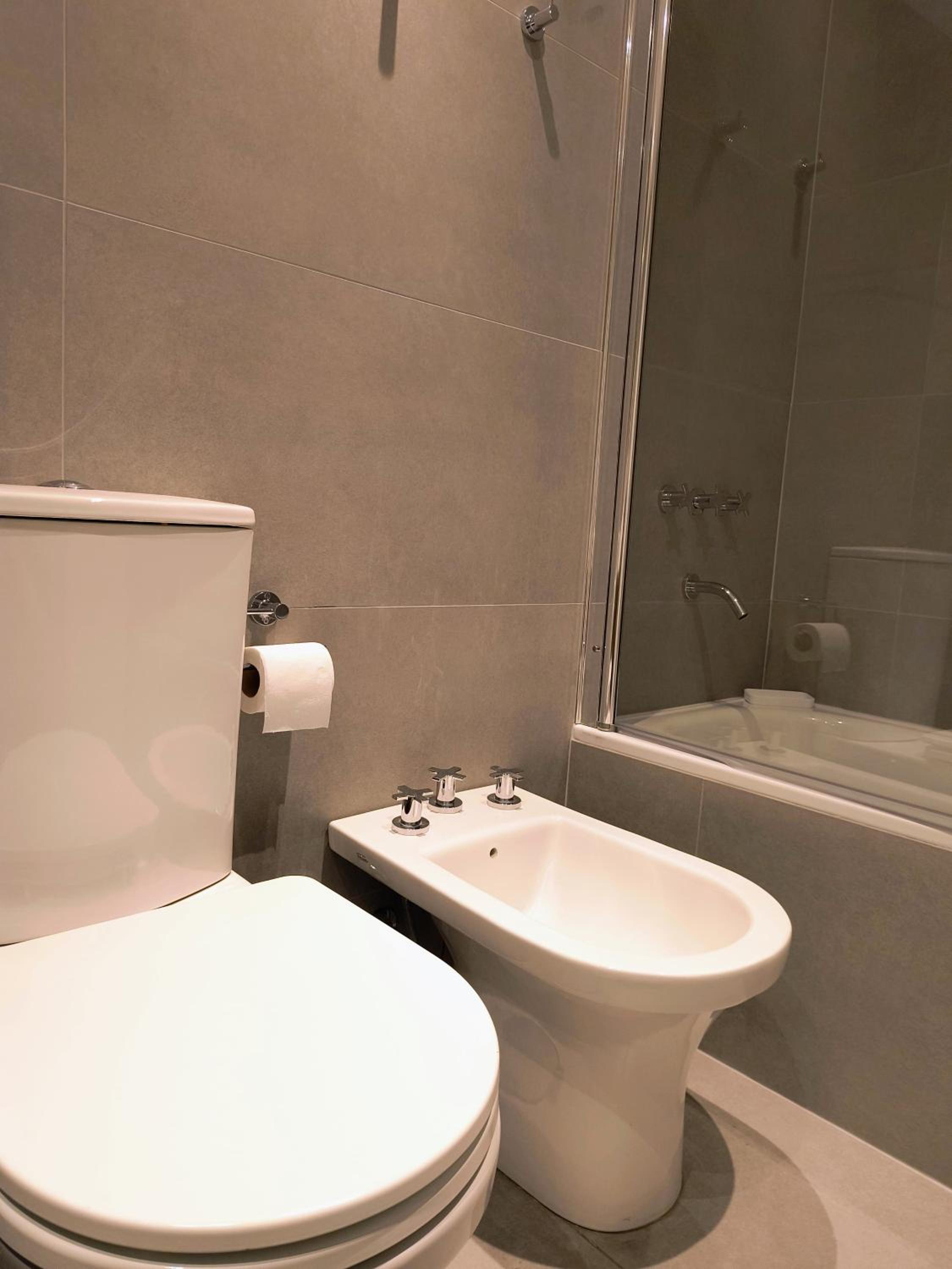 ApartSuite308