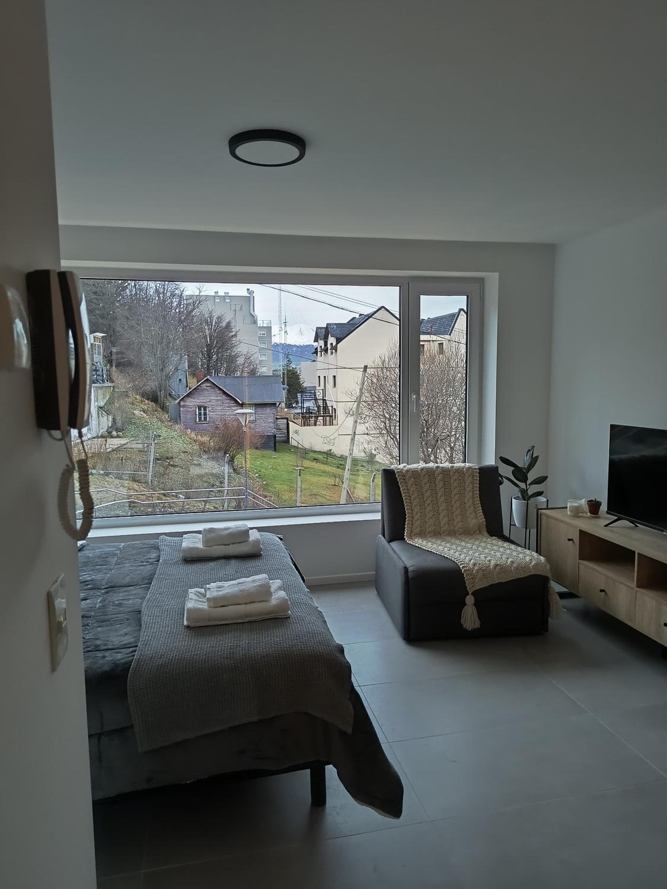 ApartSuite308
