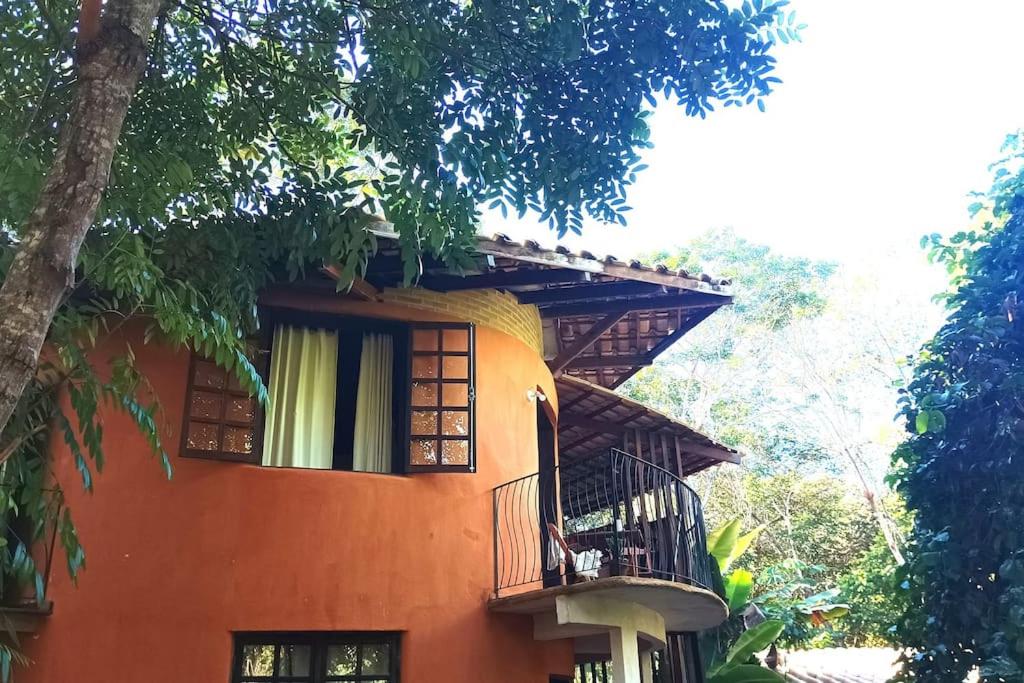 Casa Sustentável de Terra!