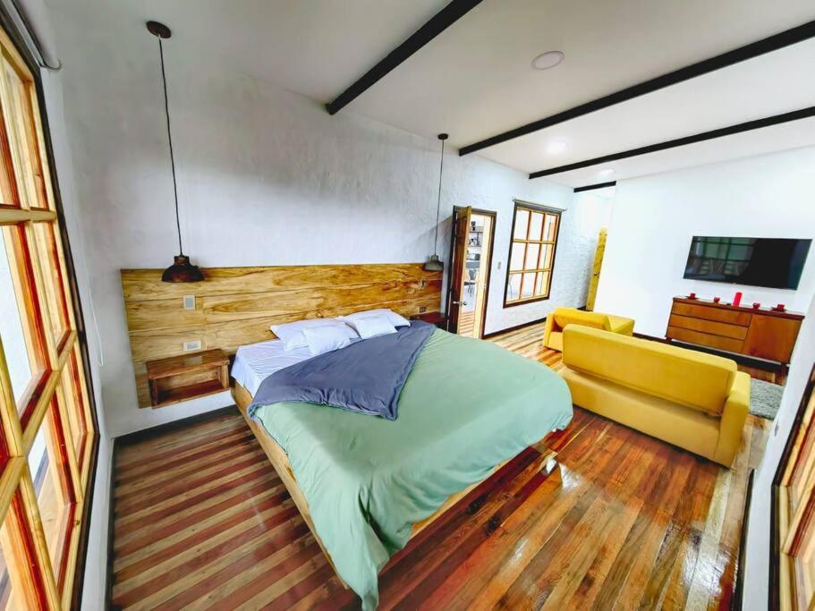 Espectacular casa Campestre con Jacuzzi