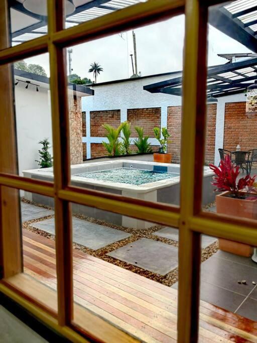 Espectacular casa Campestre con Jacuzzi