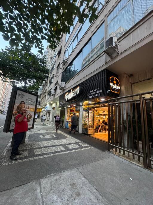 Excelente apartamento em Copacabana